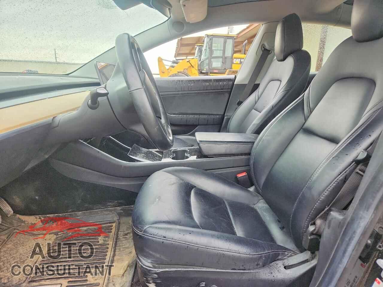 TESLA MODEL 3 2018 - 5YJ3E1EA7JF053383