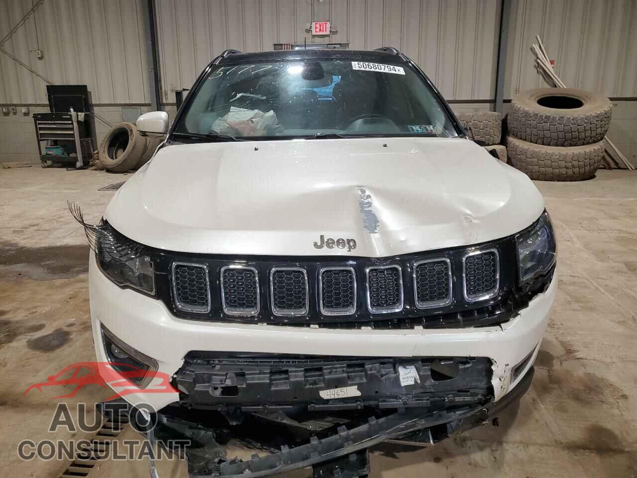 JEEP COMPASS 2019 - 3C4NJDCB7KT675177