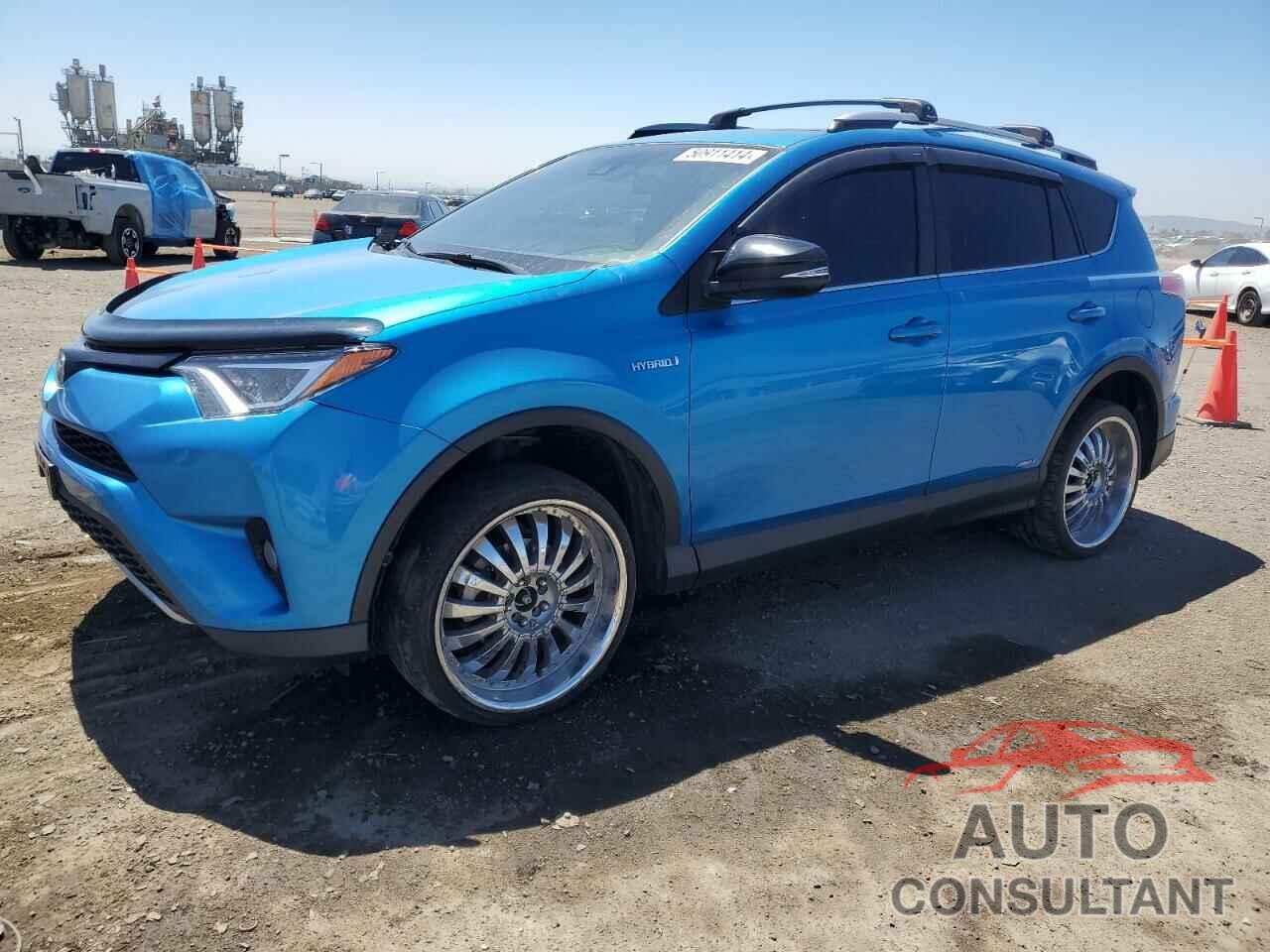 TOYOTA RAV4 2017 - JTMJJREV3HD105517