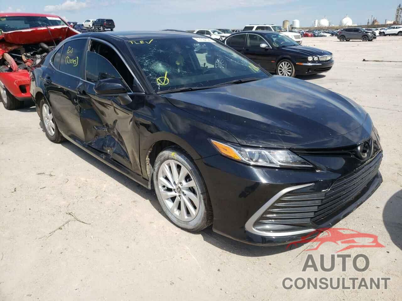 TOYOTA CAMRY 2021 - 4T1C11AK8MU461490