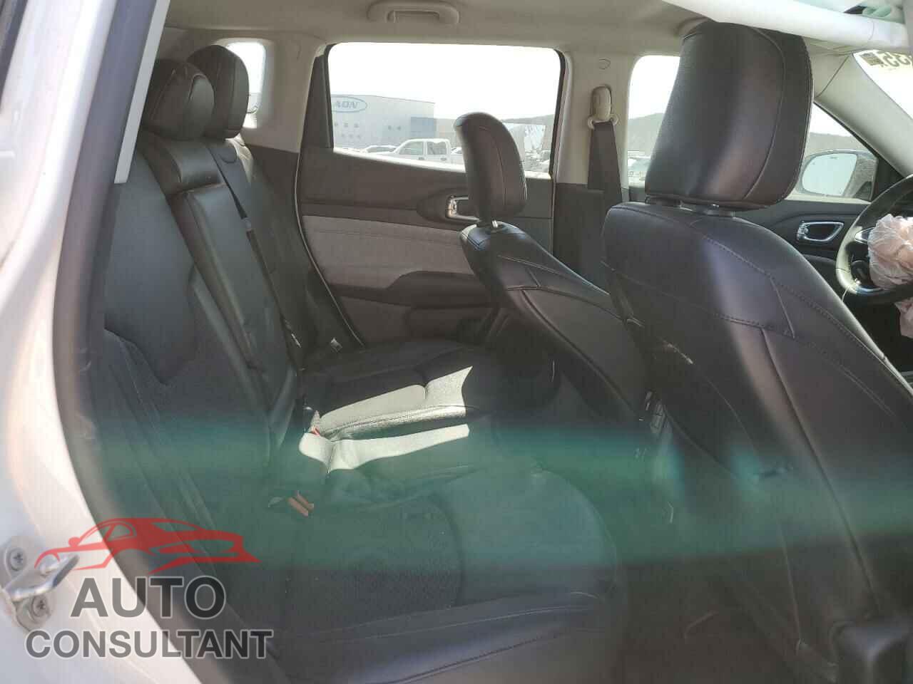 JEEP COMPASS 2022 - 3C4NJDBB2NT183341