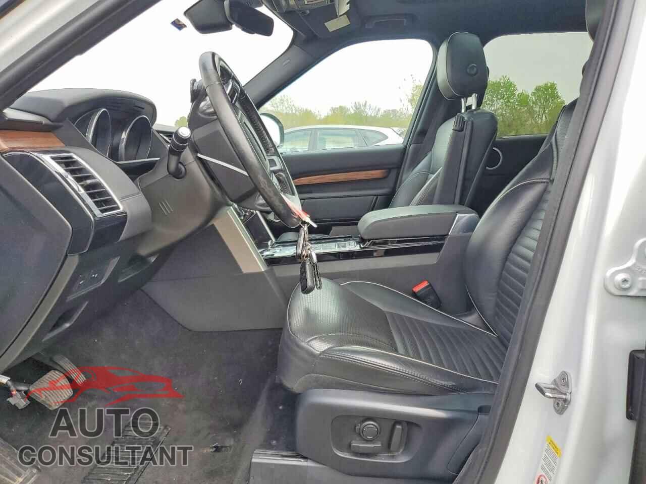 LAND ROVER DISCOVERY 2017 - SALRRBBV6HA045072