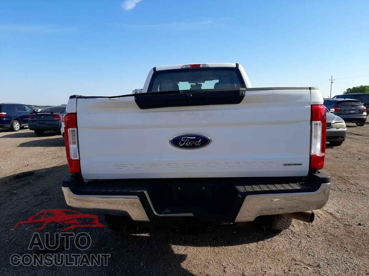FORD F250 2018 - 1FT7X2B64JEC48425