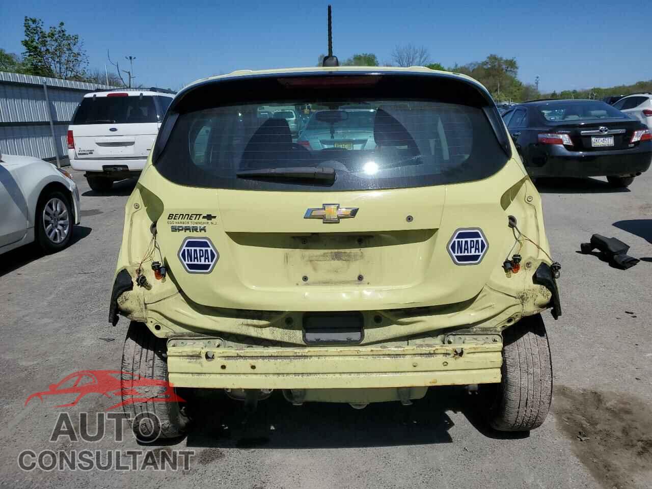 CHEVROLET SPARK 2018 - KL8CB6SAXJC480282