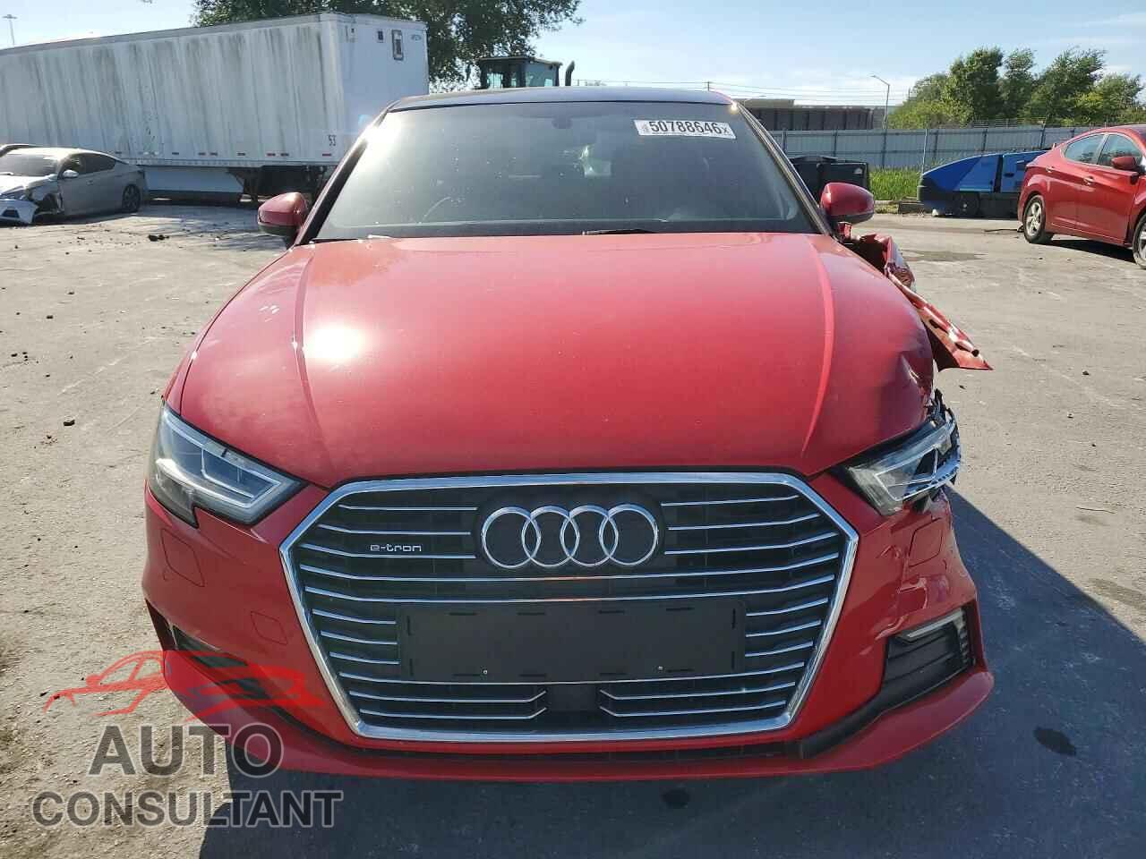 AUDI A3 2017 - WAUTPBFF9HA036370