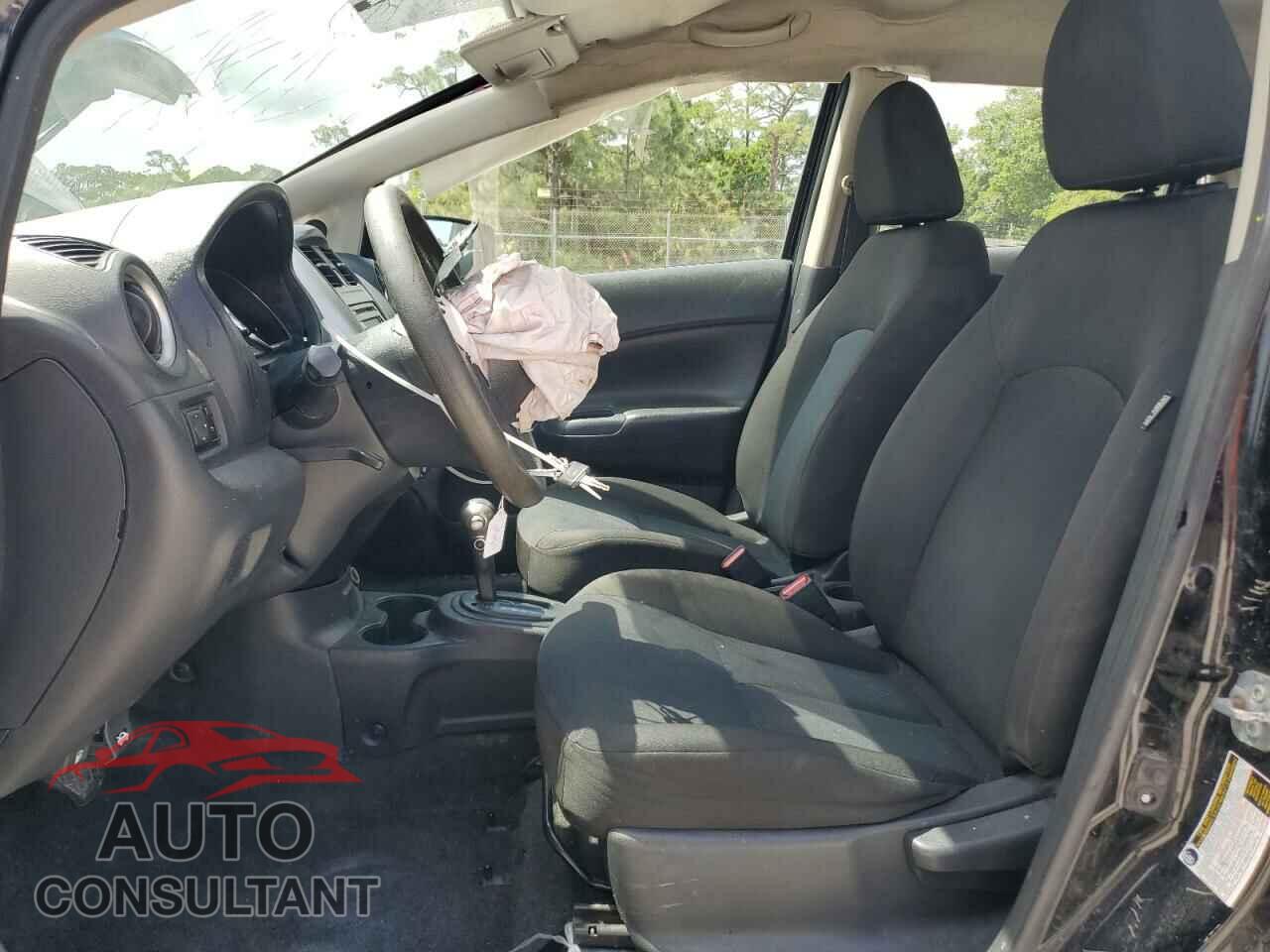 NISSAN VERSA 2017 - 3N1CE2CP2HL356146