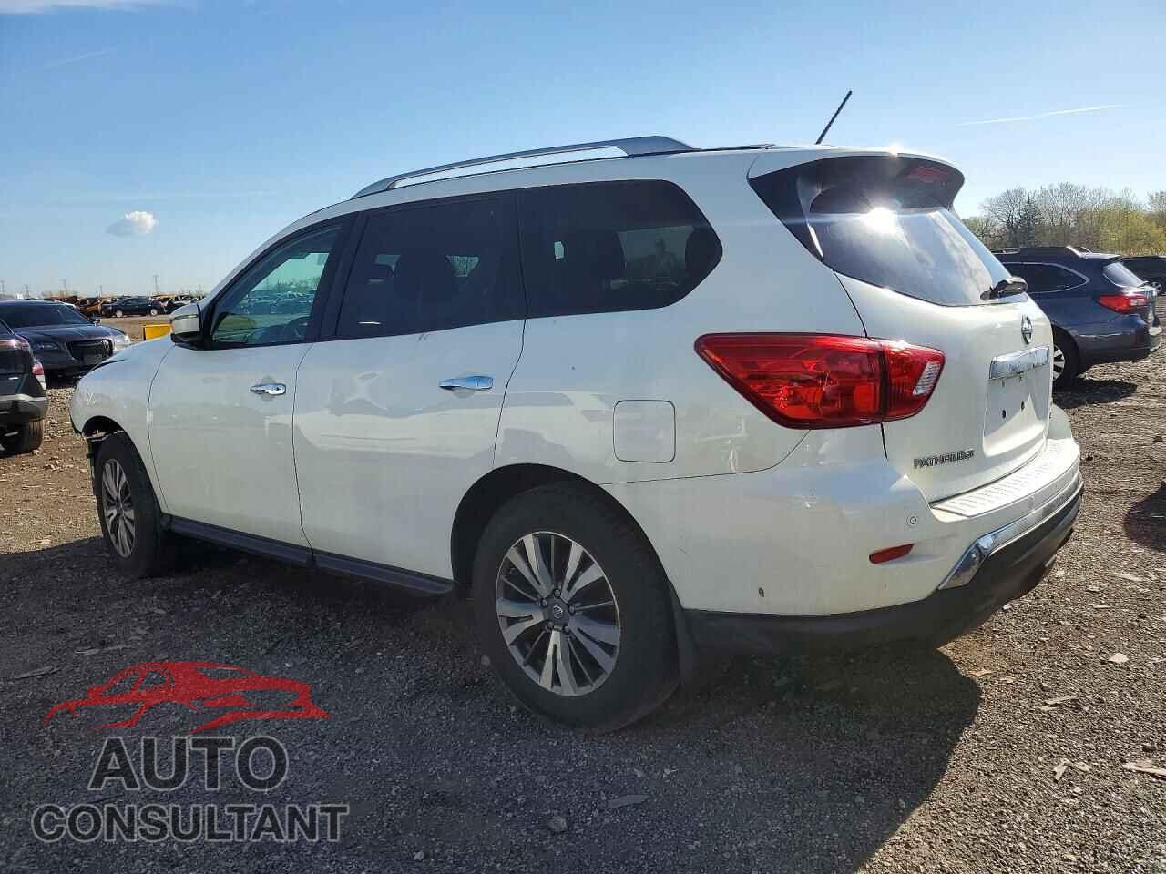 NISSAN PATHFINDER 2017 - 5N1DR2MM7HC659487