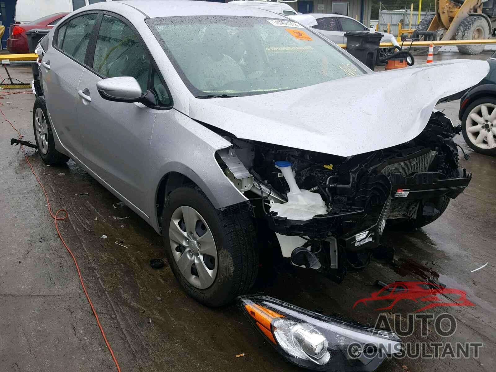 KIA FORTE 2016 - KNAFK4A62G5439452