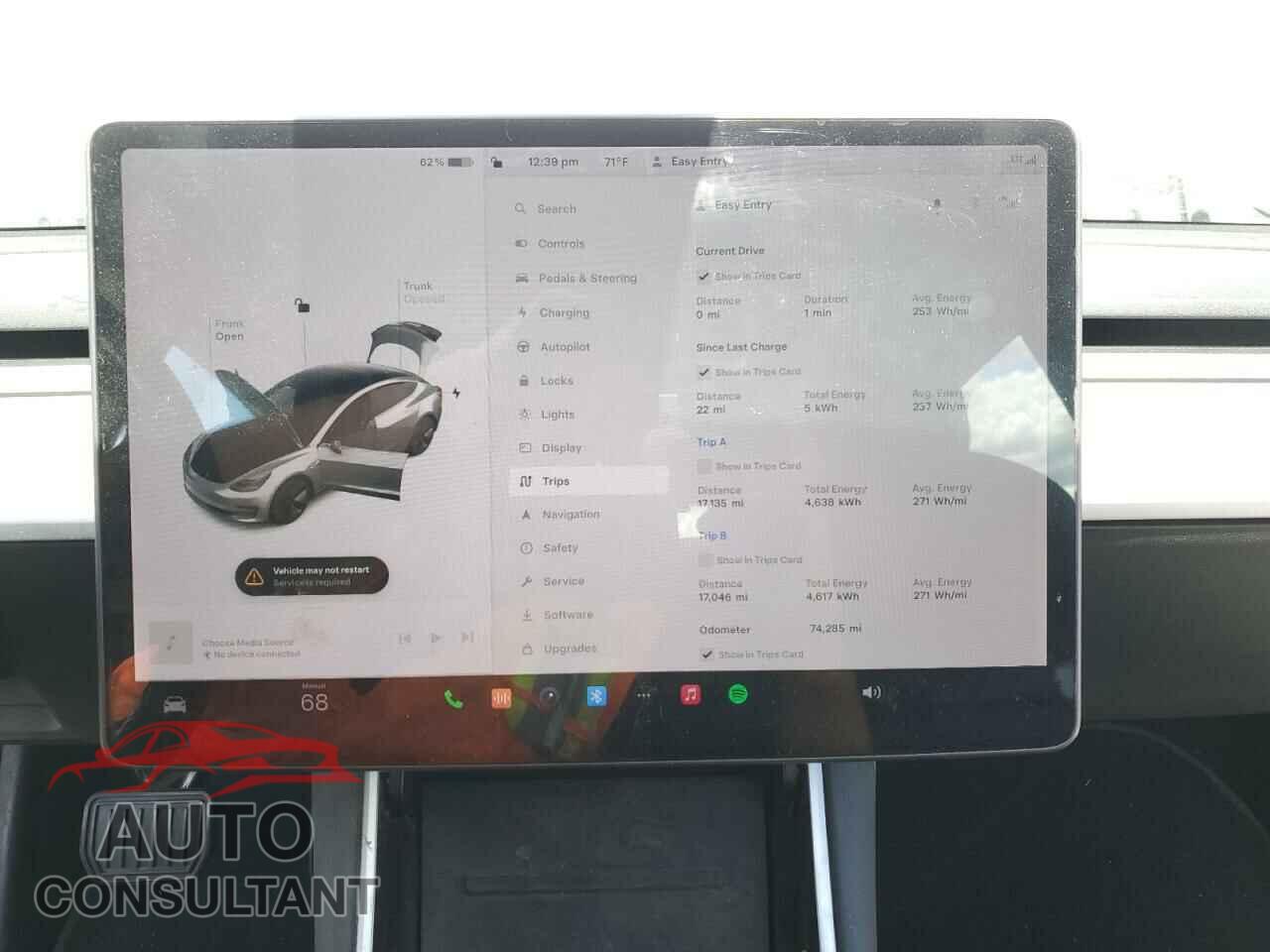 TESLA MODEL 3 2018 - 5YJ3E1EA8JF012843