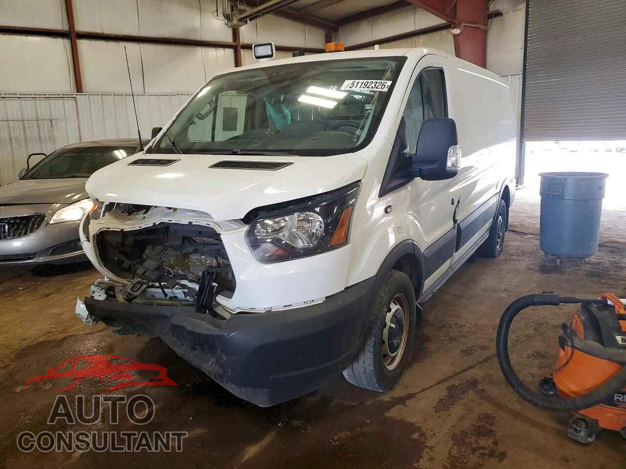 FORD TRANSIT 2019 - 1FTYR1YM2KKB09248