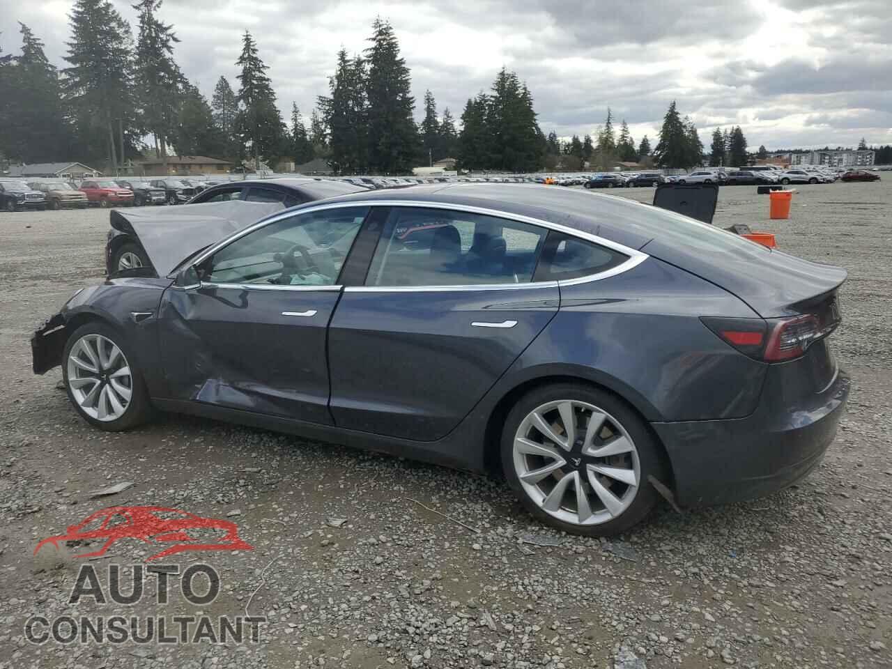 TESLA MODEL 3 2018 - 5YJ3E1EA7JF045431