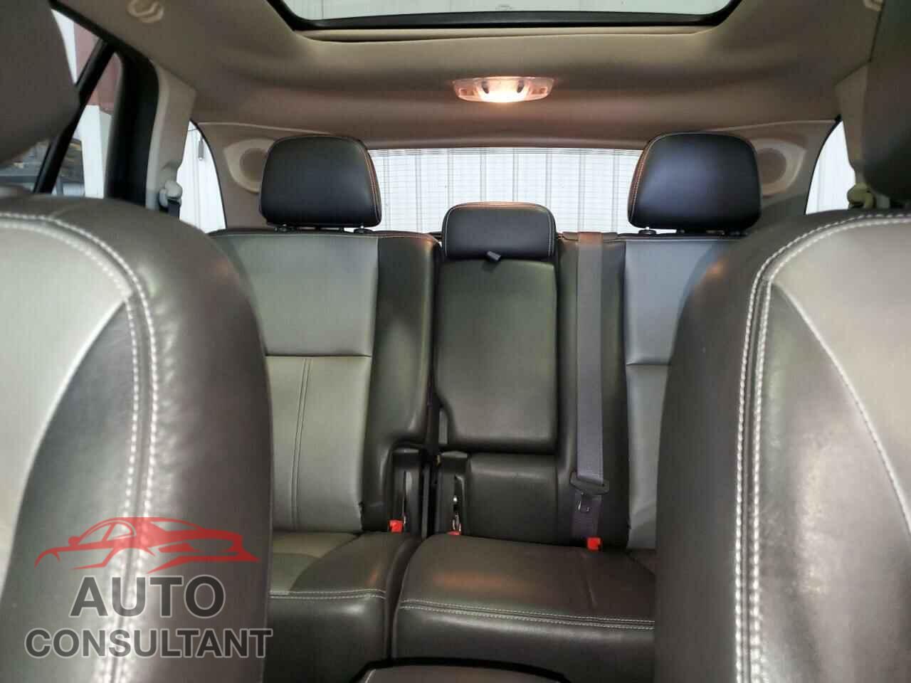 FORD EDGE 2013 - 2FMDK4AK8DBC83394