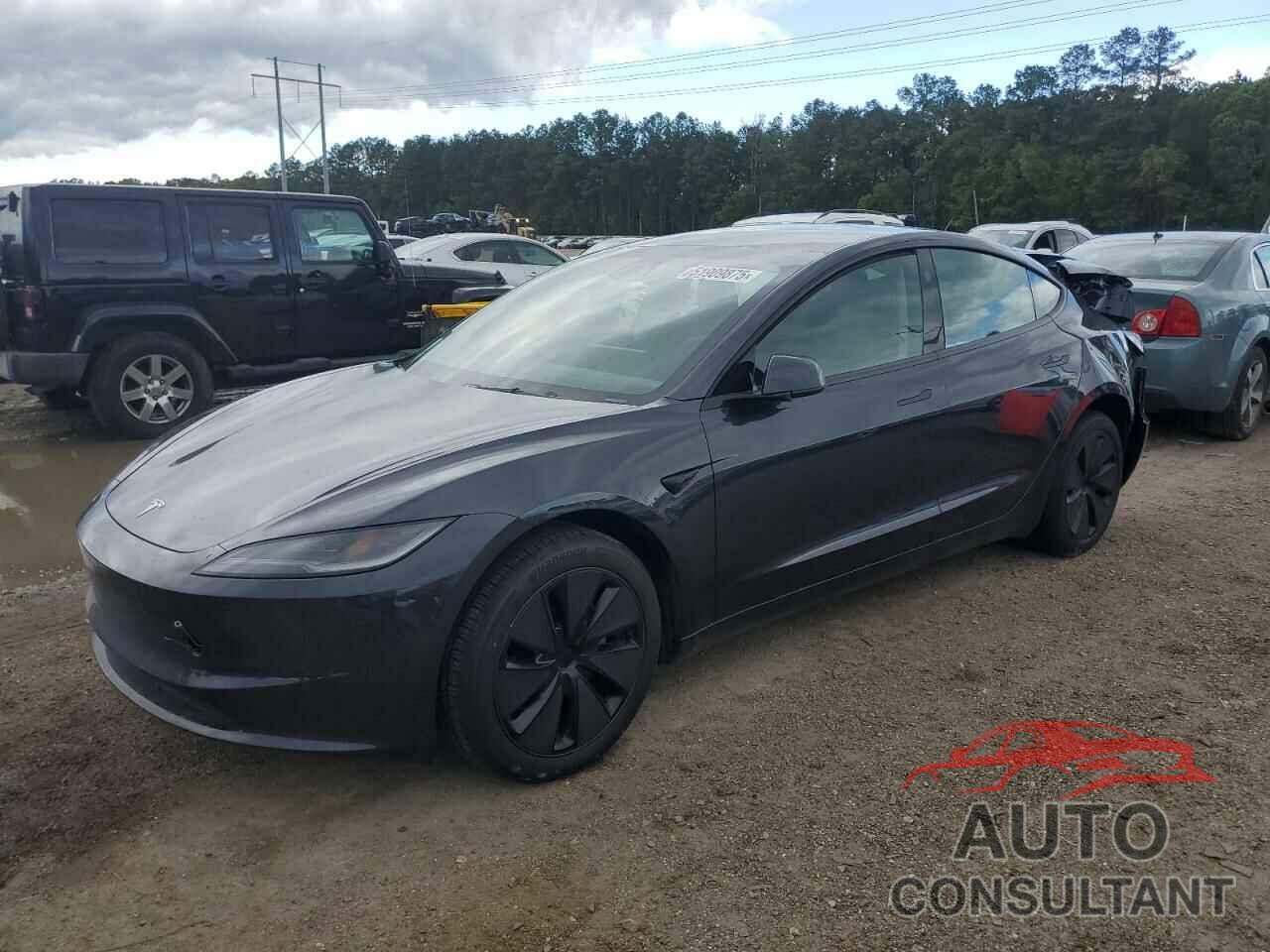 TESLA MODEL 3 2024 - 5YJ3E1EB2RF825213