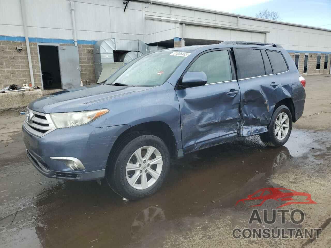 TOYOTA HIGHLANDER 2013 - 5TDBK3EH2DS181317