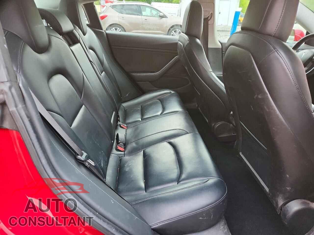 TESLA MODEL 3 2018 - 5YJ3E1EA4JF048139
