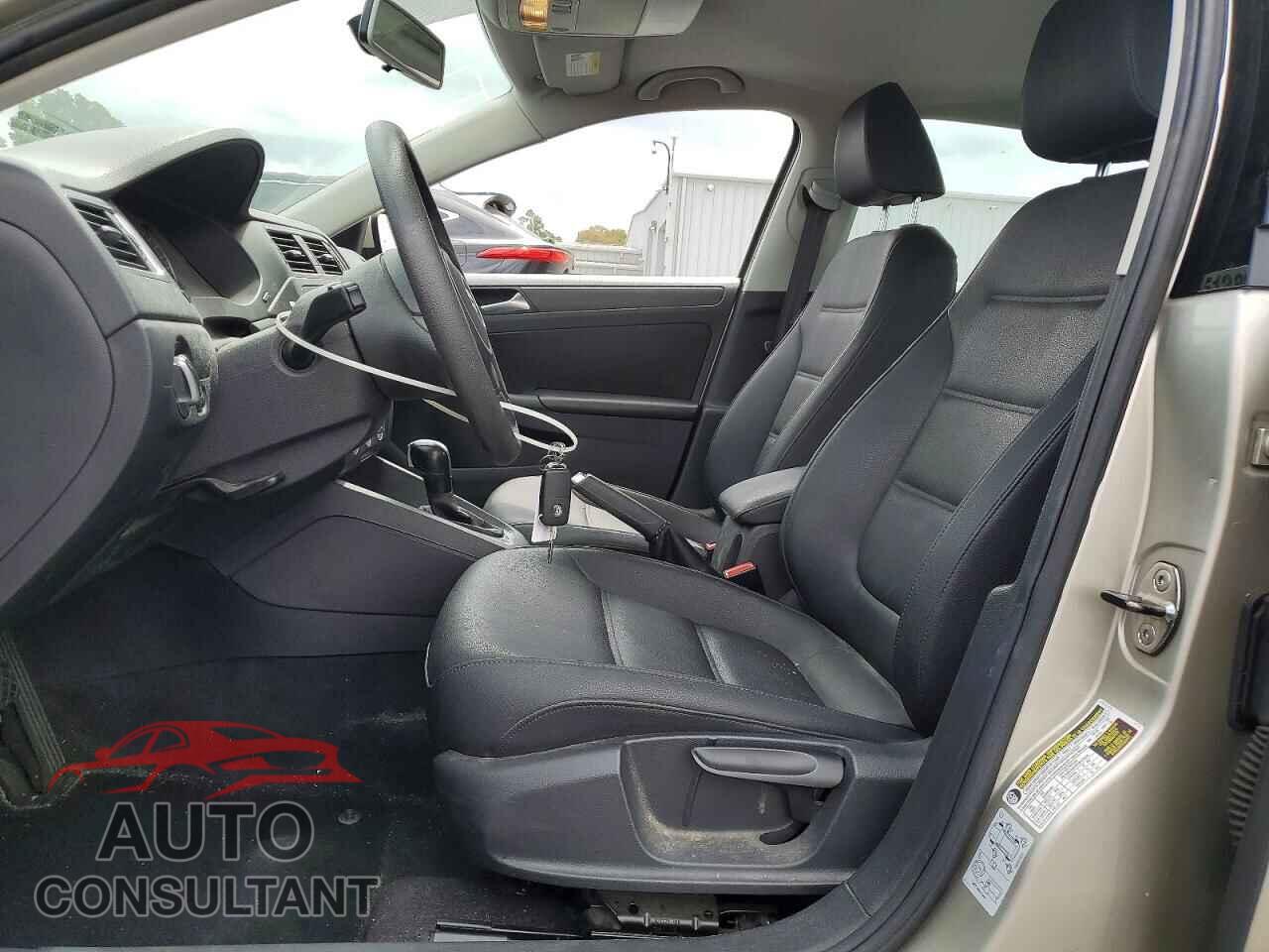 VOLKSWAGEN JETTA 2012 - 3VWDP7AJ4CM463237