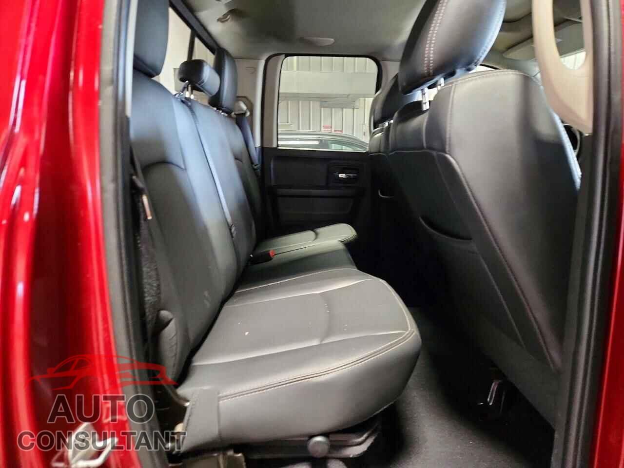 DODGE RAM 1500 2012 - 1C6RD7JT7CS204582