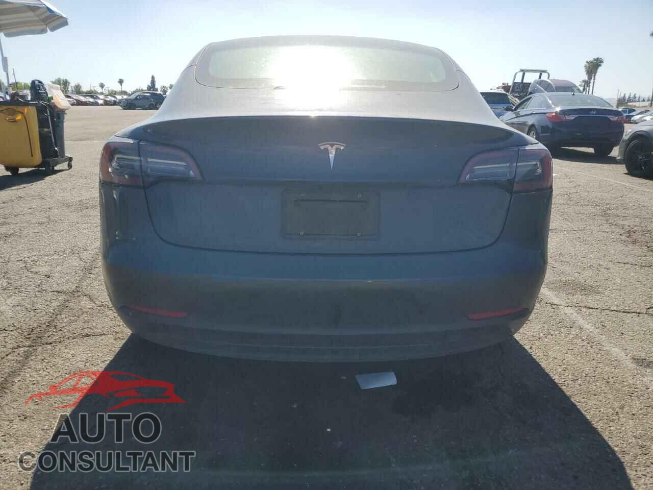 TESLA MODEL 3 2023 - 5YJ3E1EAXPF607931