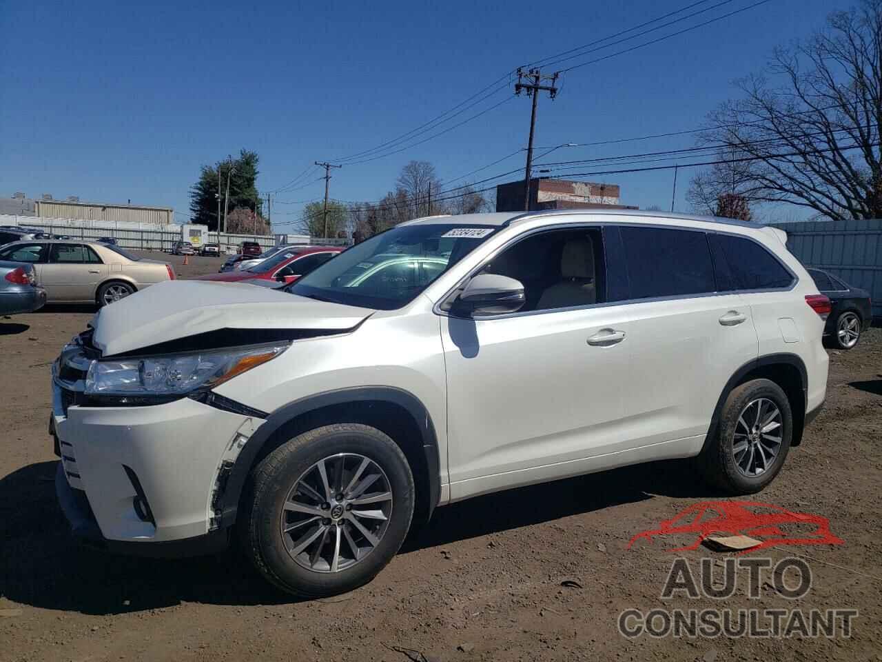 TOYOTA HIGHLANDER 2018 - 5TDJZRFHXJS524833