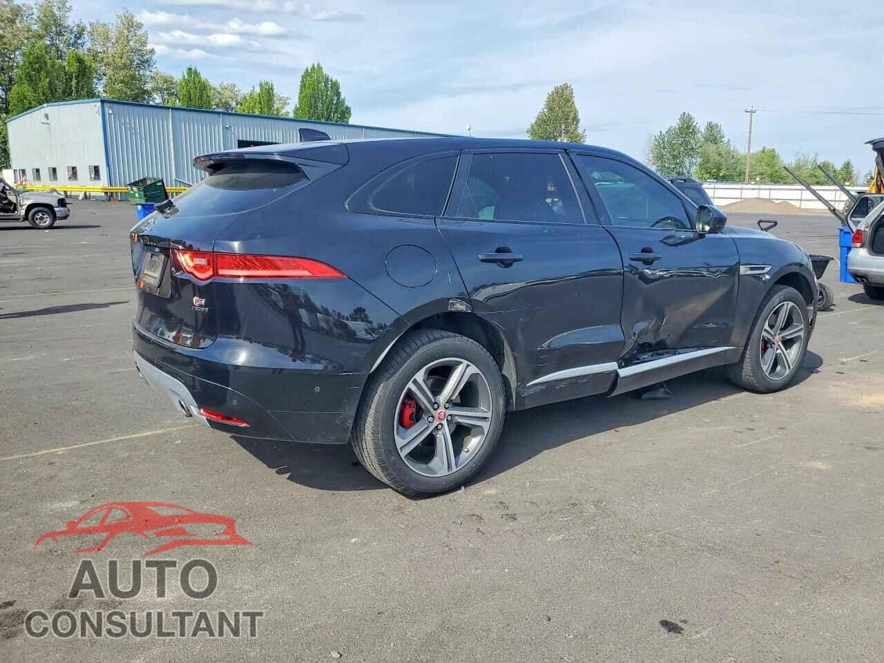 JAGUAR F-PACE 2017 - SADCM2BV5HA077818