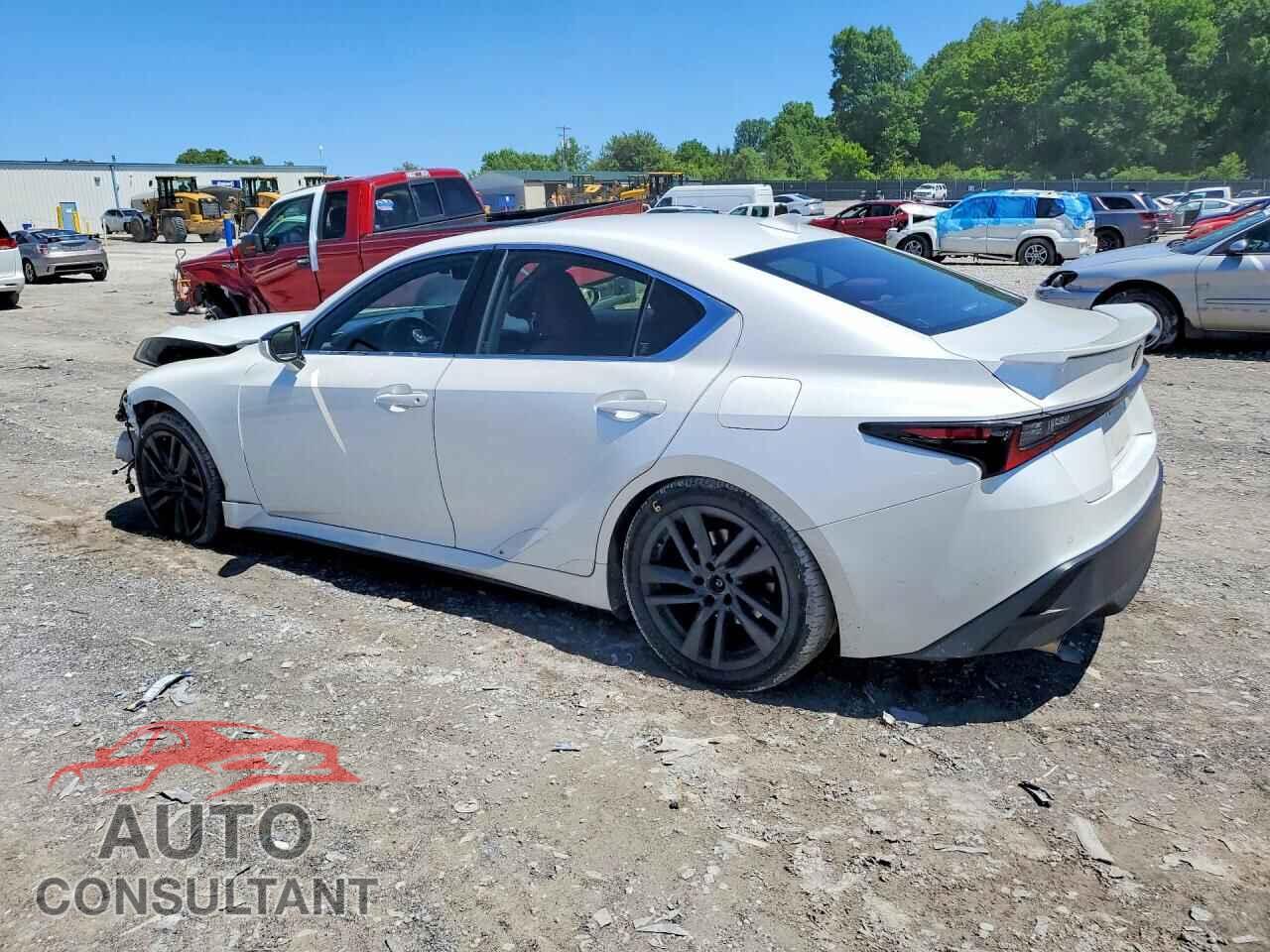 LEXUS IS 2021 - JTHCA1D27M5111812