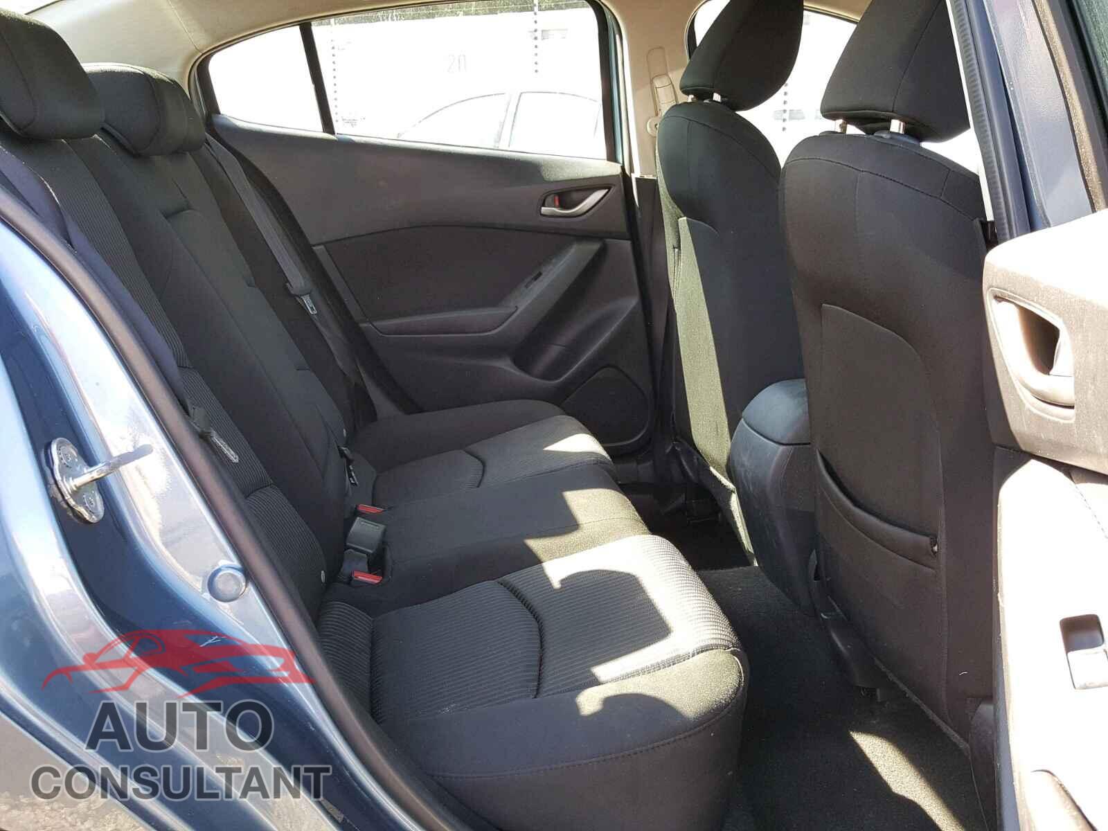 MAZDA 3 2016 - JM1BM1U73G1323618