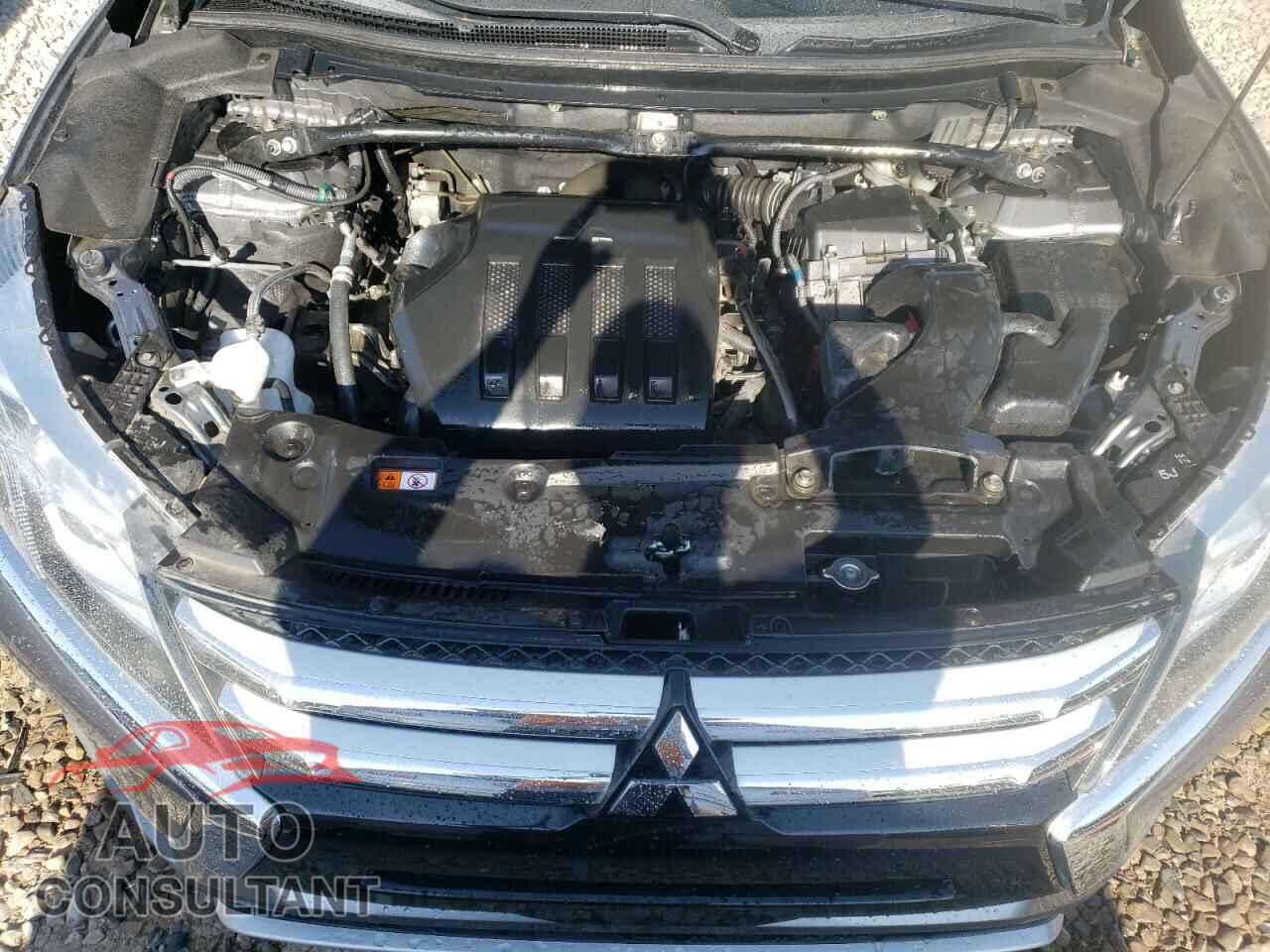 MITSUBISHI ECLIPSE 2018 - JA4AT5AA9JZ047809