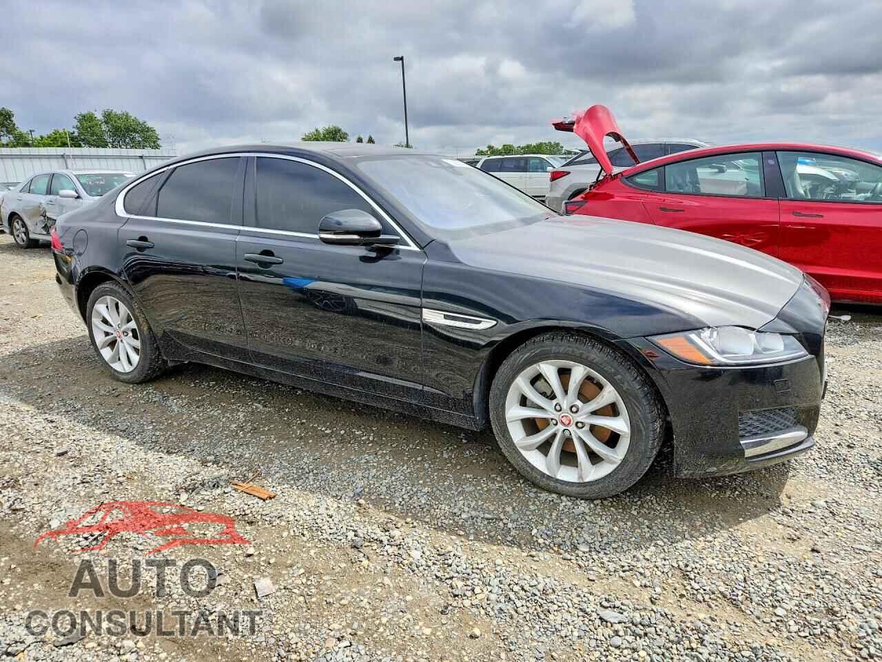 JAGUAR XF 2017 - SAJBD4BN0HCY47285