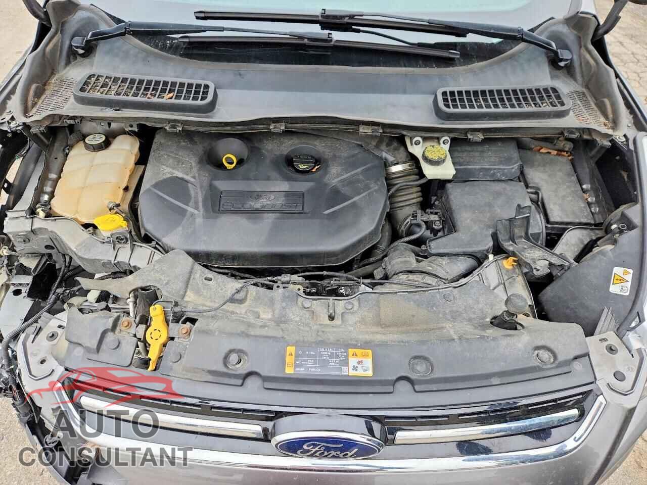 FORD ESCAPE 2013 - 1FMCU9J97DUB52144