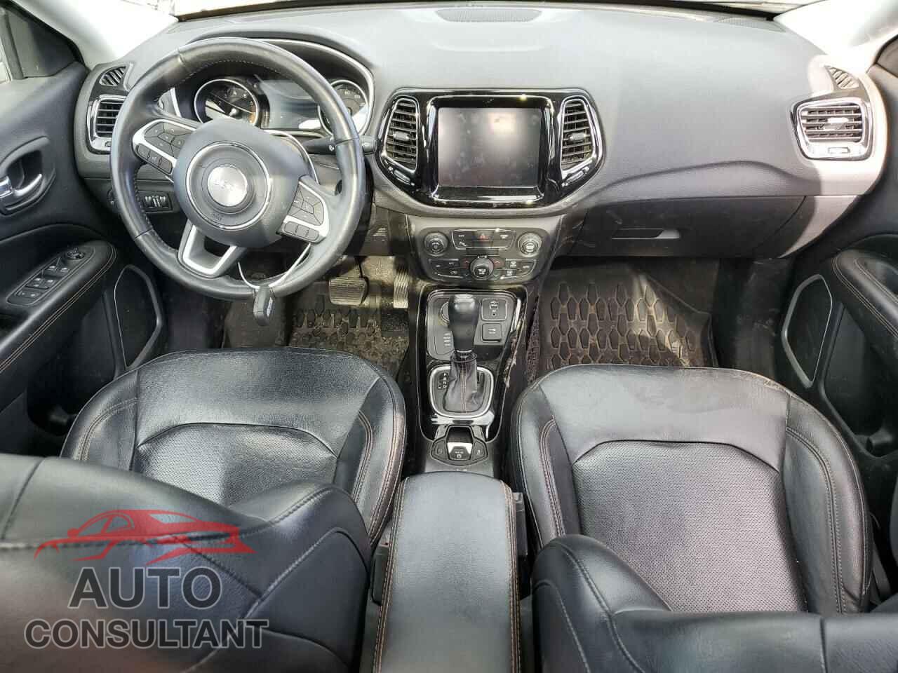 JEEP COMPASS 2019 - 3C4NJDCB6KT747468