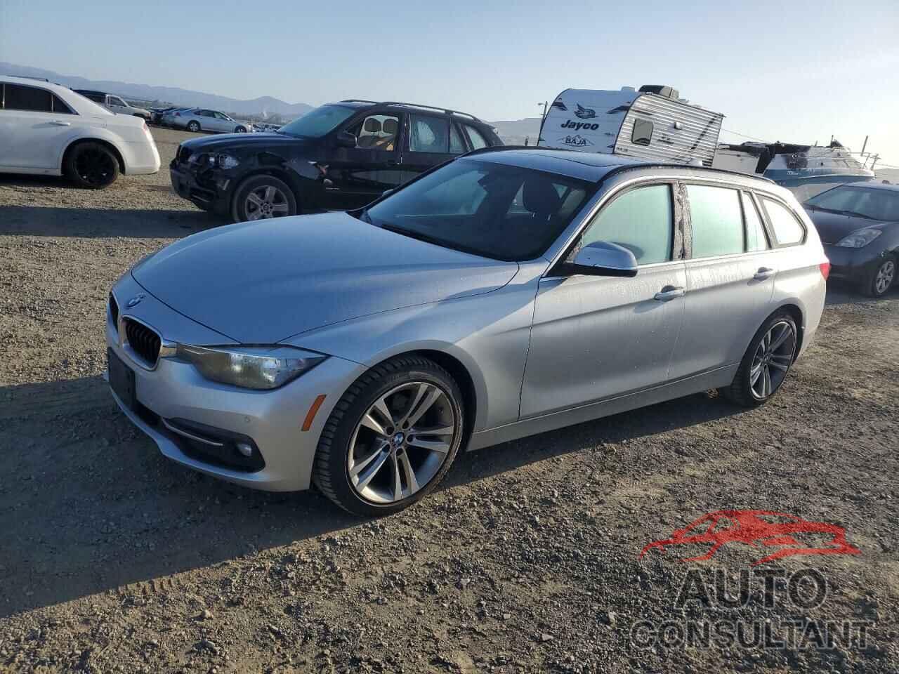 BMW 3 SERIES 2017 - WBA8J1C32HA018627