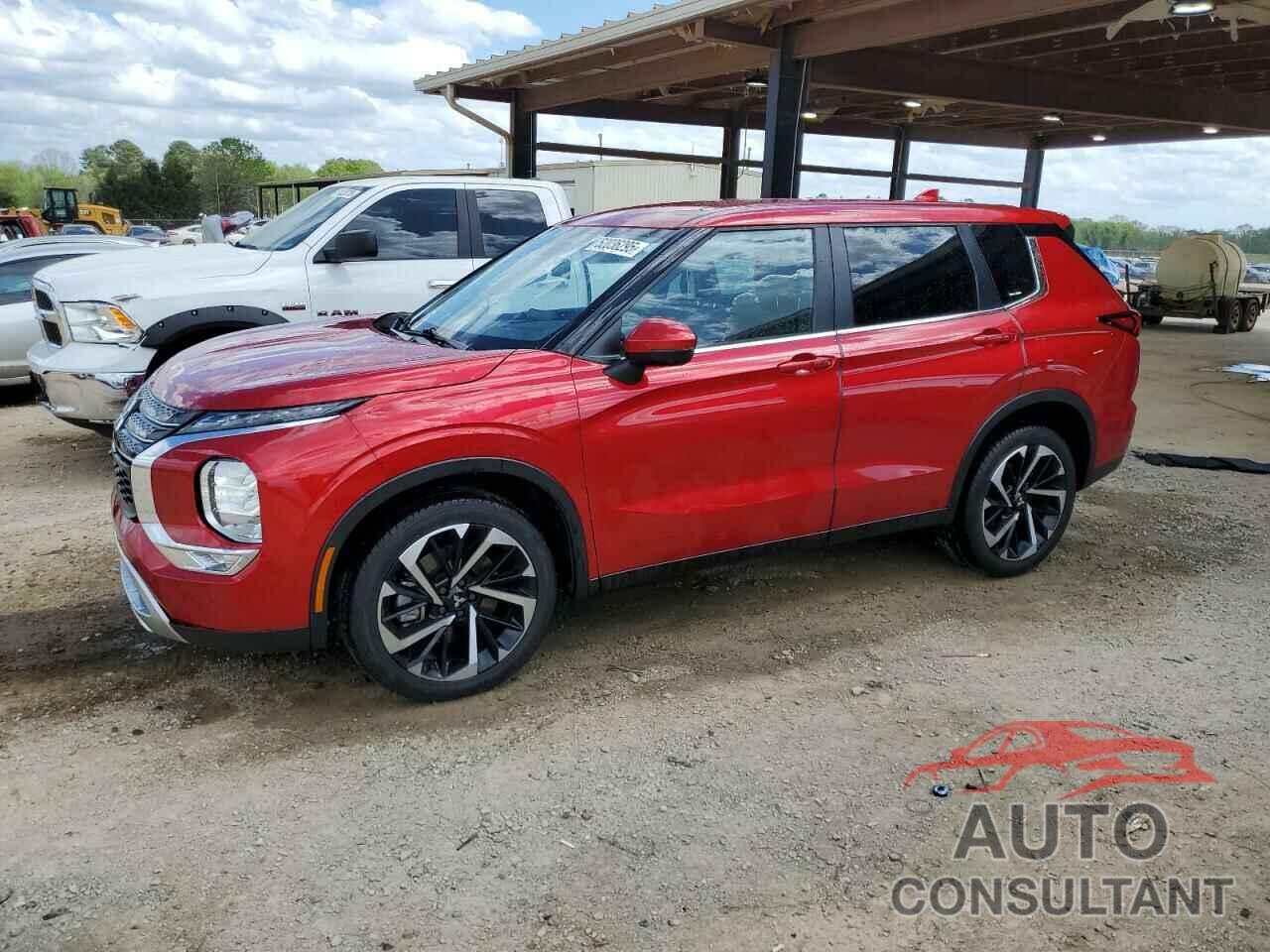 MITSUBISHI OUTLANDER 2023 - JA4J3UA84PZ033266
