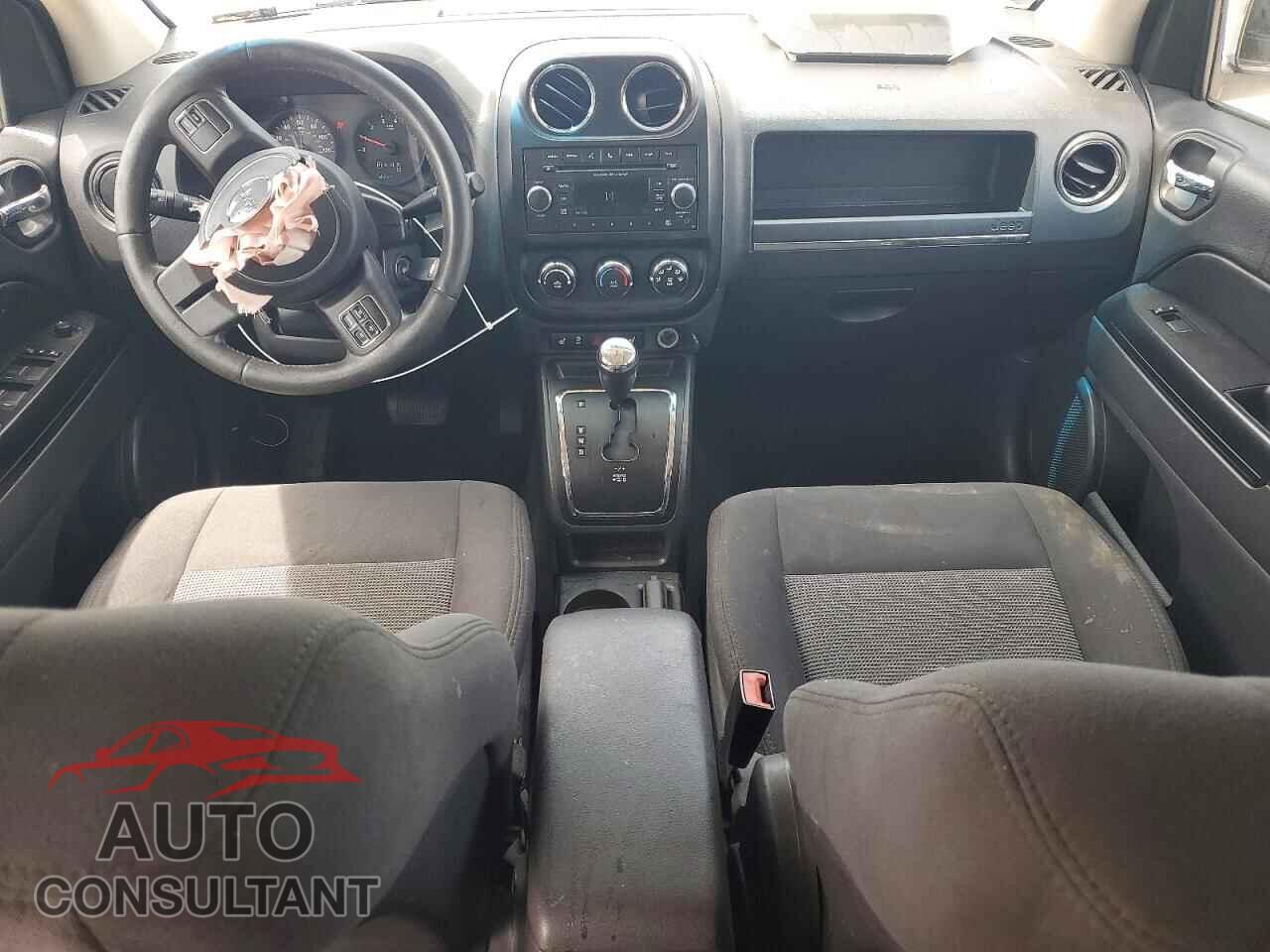 JEEP COMPASS 2011 - 1J4NF1FBXBD259734