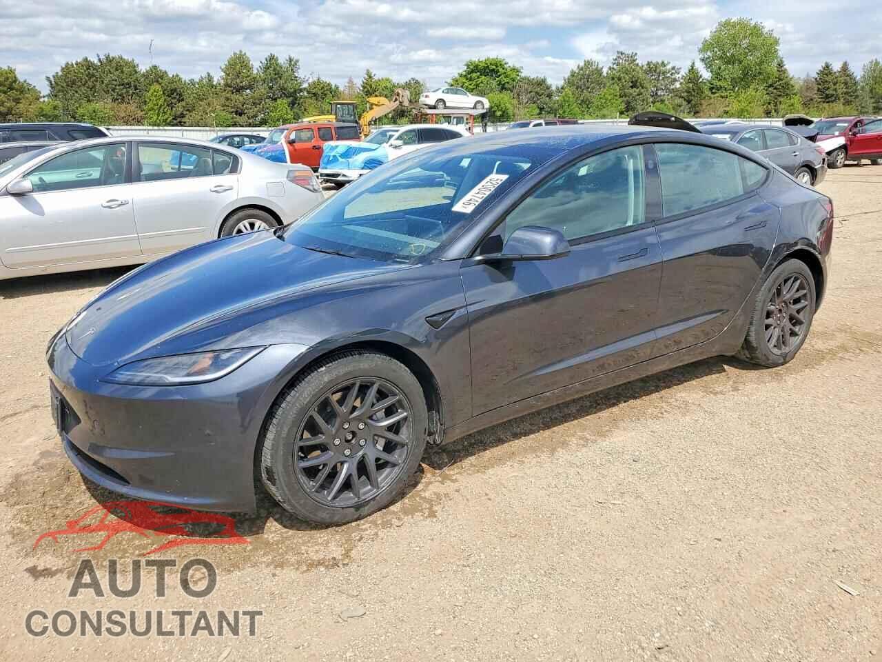 TESLA MODEL 3 2024 - 5YJ3E1EB6RF736518