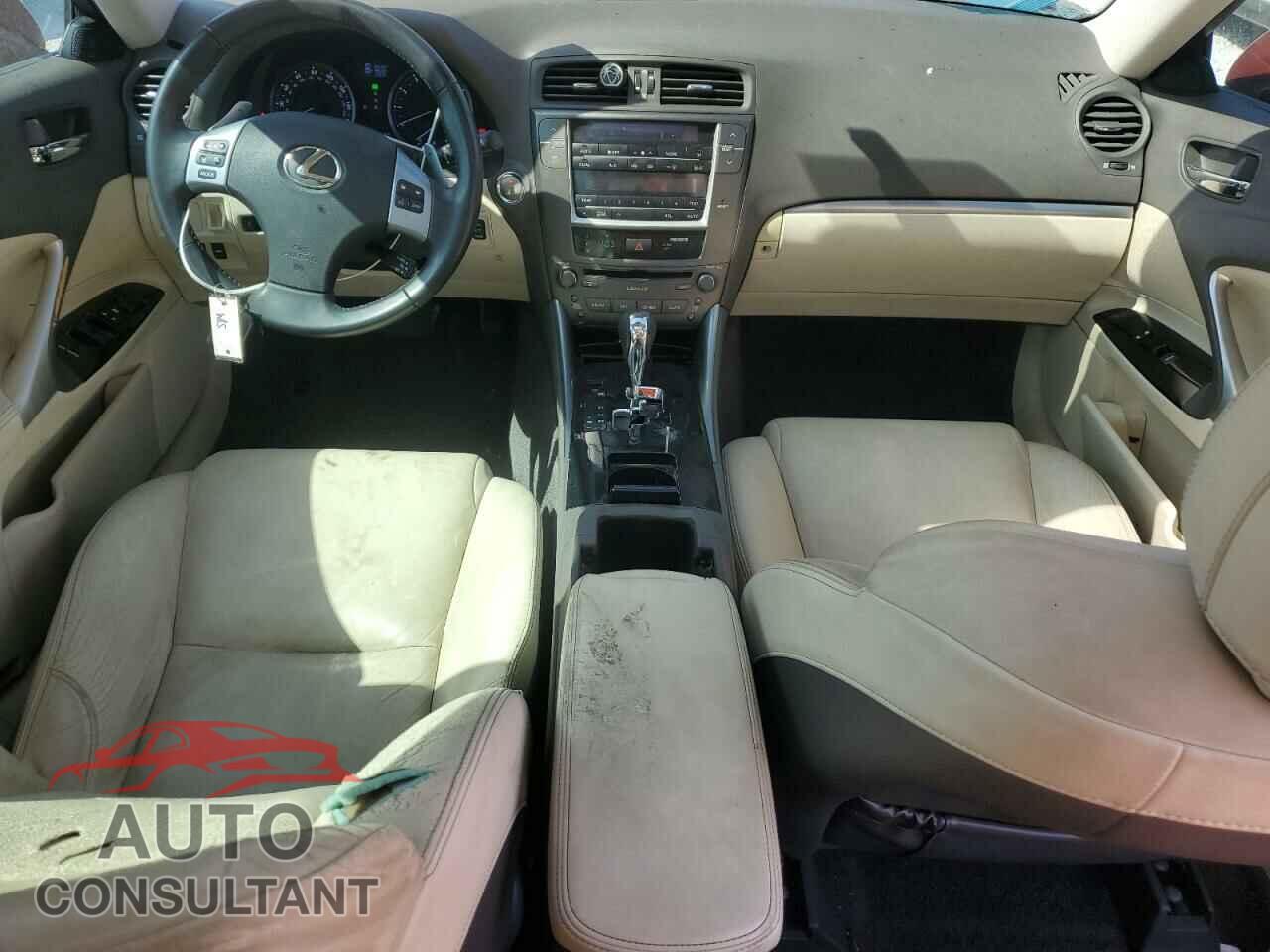 LEXUS IS 2011 - JTHBF5C28B5134406