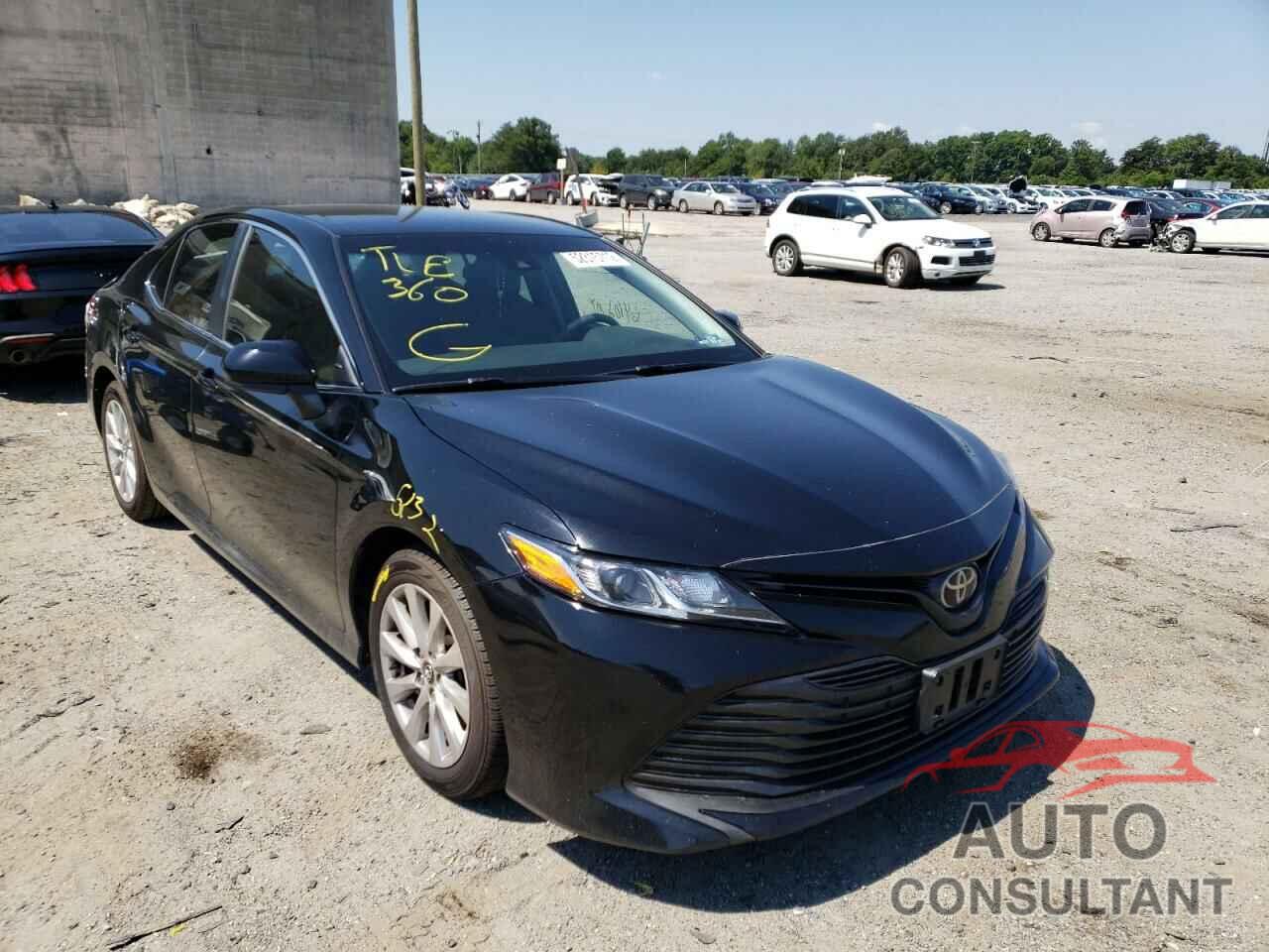 TOYOTA CAMRY 2018 - 4T1B11HK4JU102568