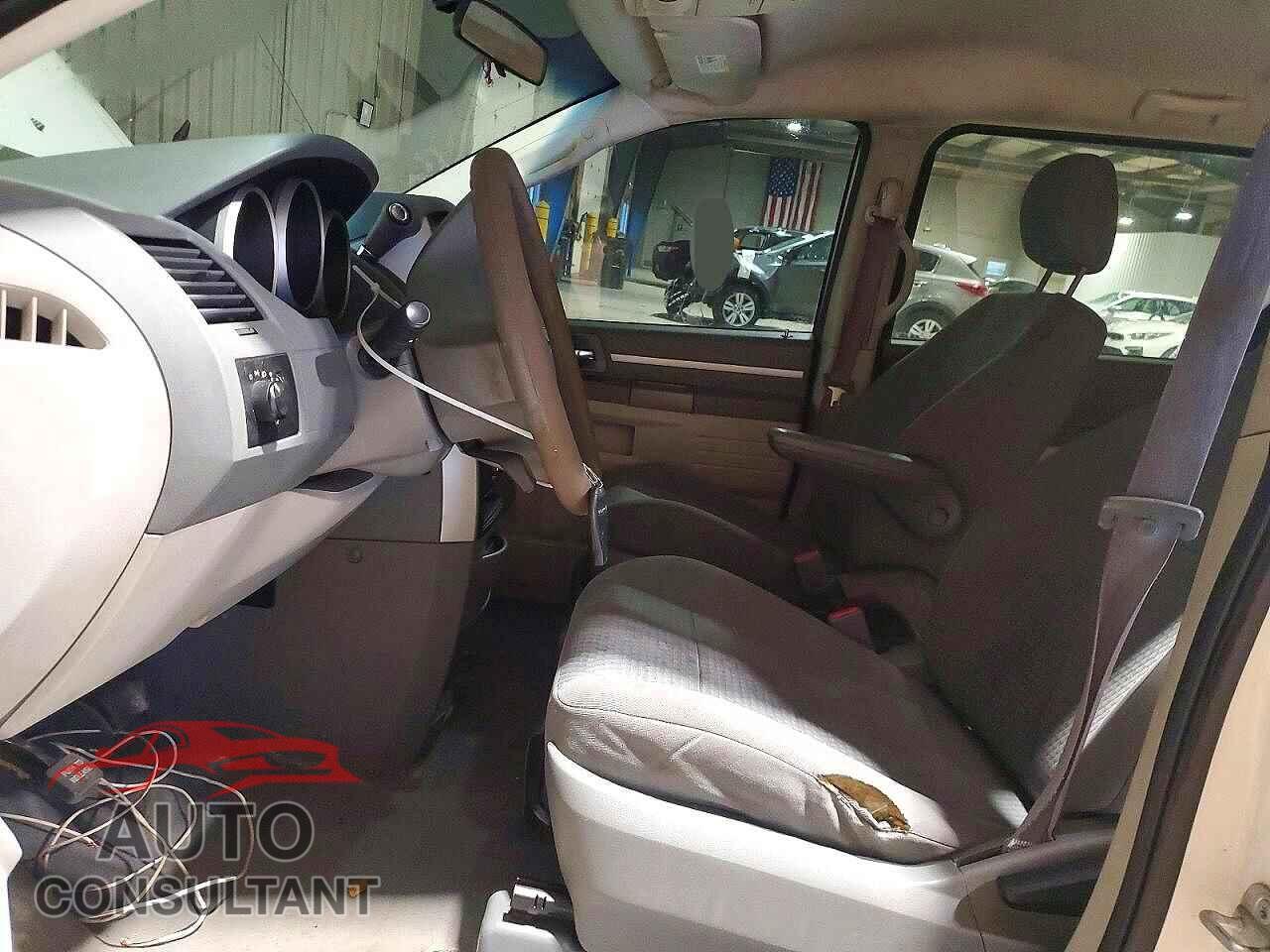 DODGE CARAVAN 2010 - 2D4RN4DE3AR107981