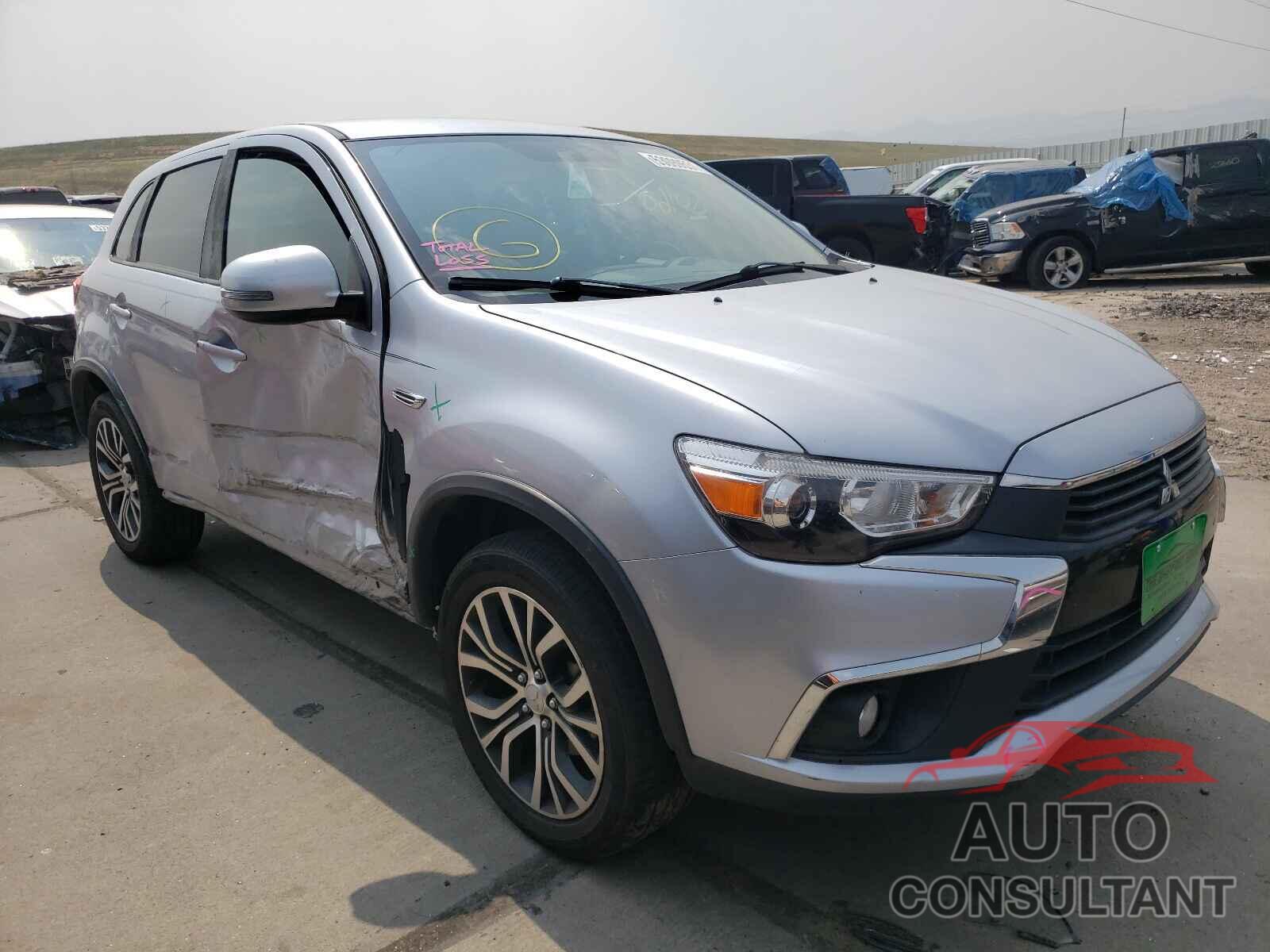 MITSUBISHI OUTLANDER 2017 - JA4AR3AW8HZ056235