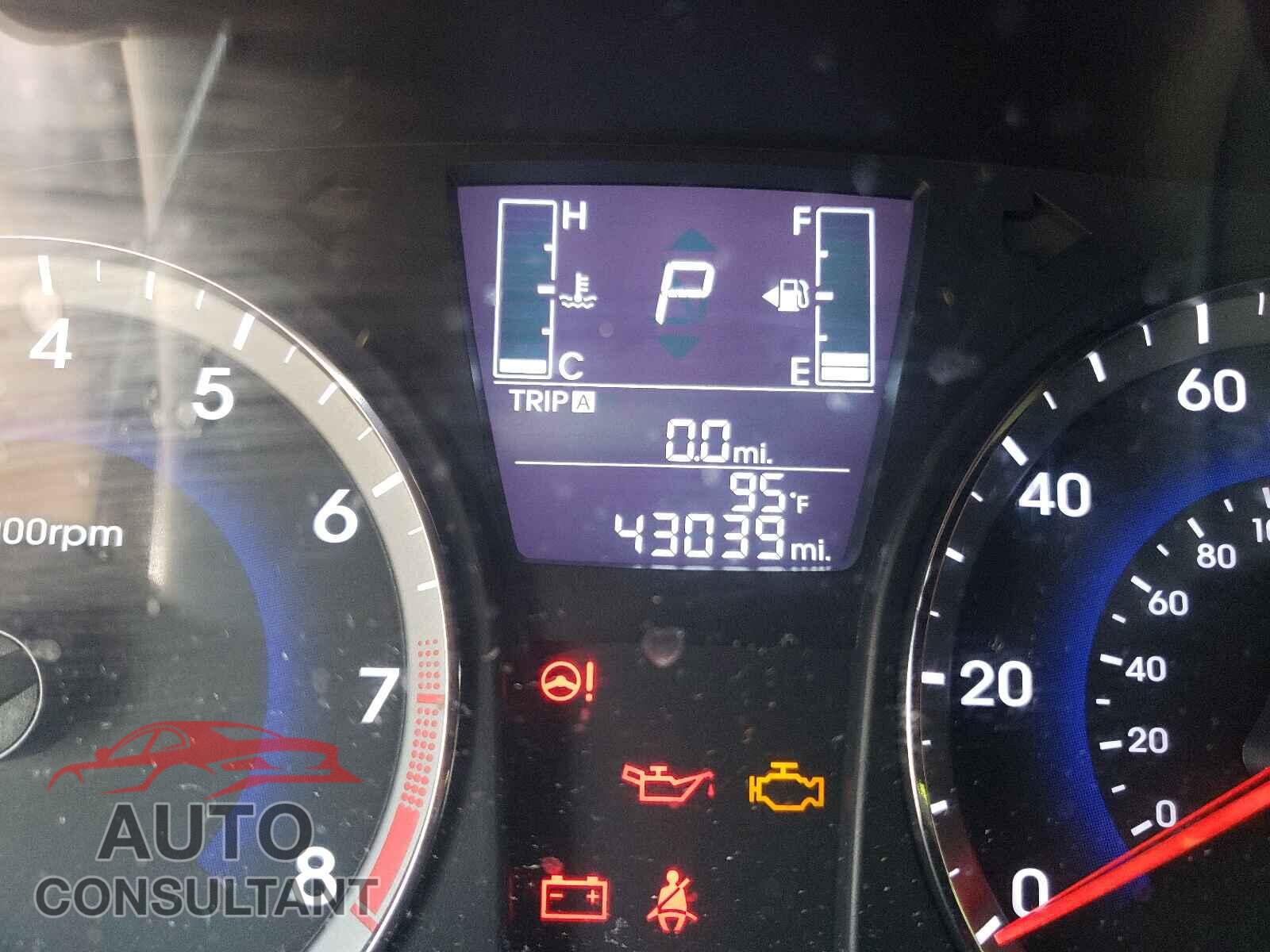 HYUNDAI ACCENT 2017 - KMHCT4AE7HU346309