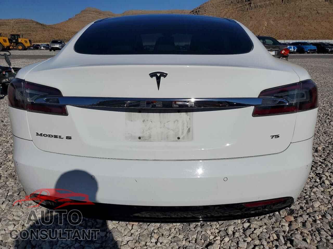 TESLA MODEL S 2016 - 5YJSA1E16GF140286