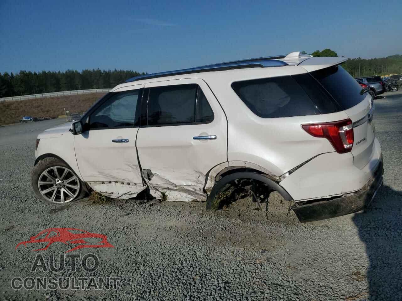 FORD EXPLORER 2017 - 1FM5K7F8XHGC99565