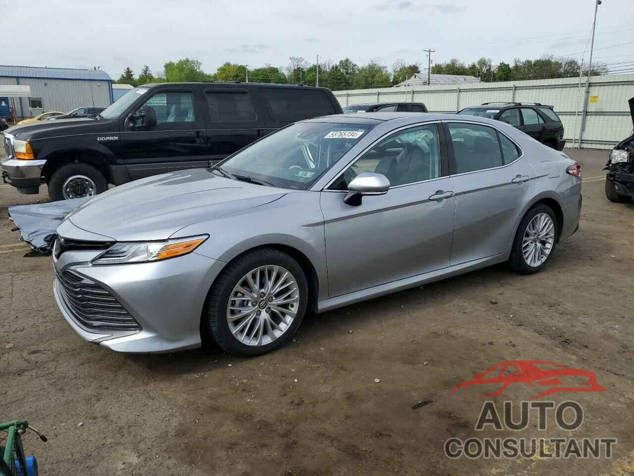 TOYOTA CAMRY 2020 - 4T1F11AK4LU913933