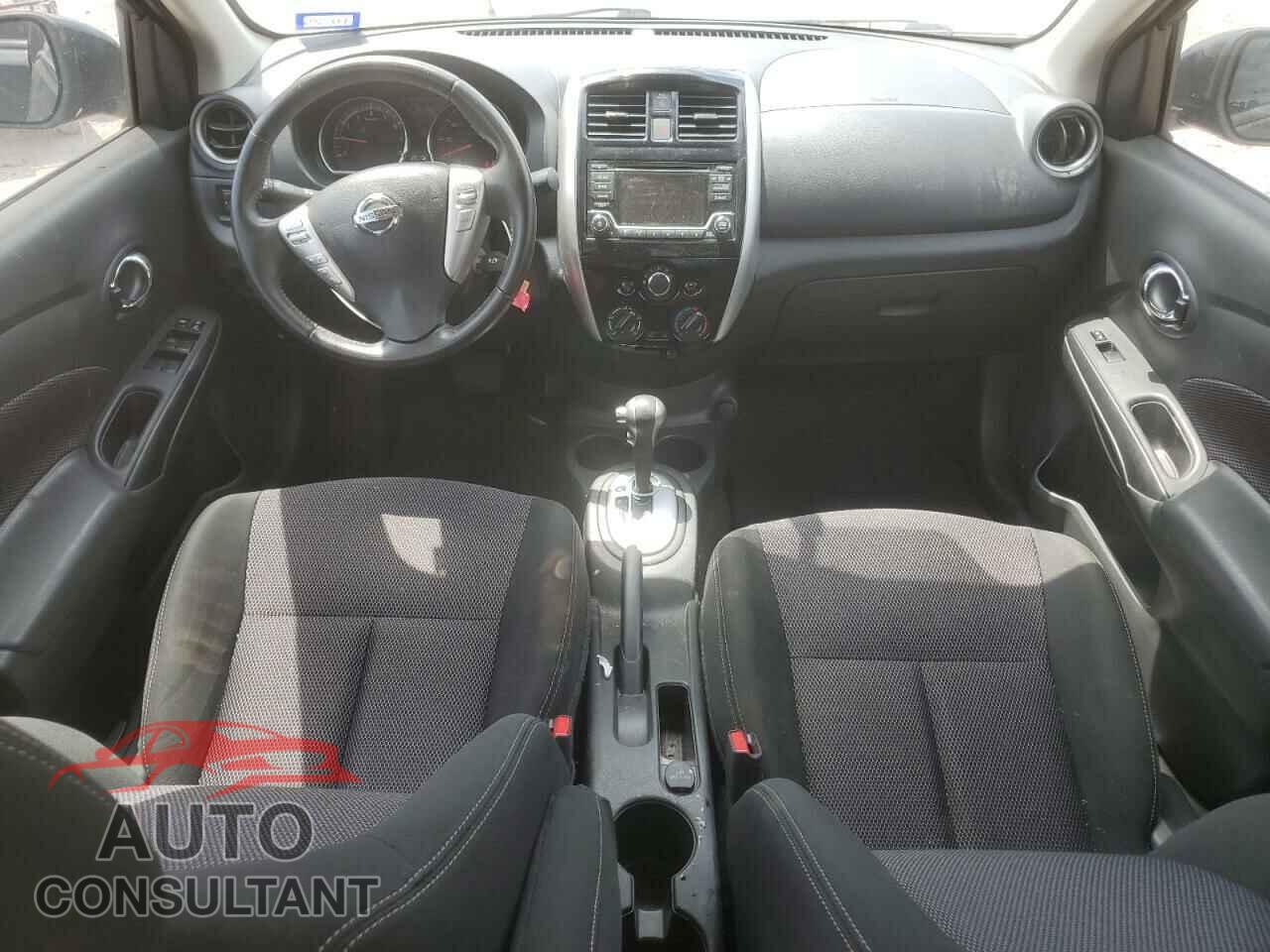 NISSAN VERSA 2017 - 3N1CN7AP3HL868272