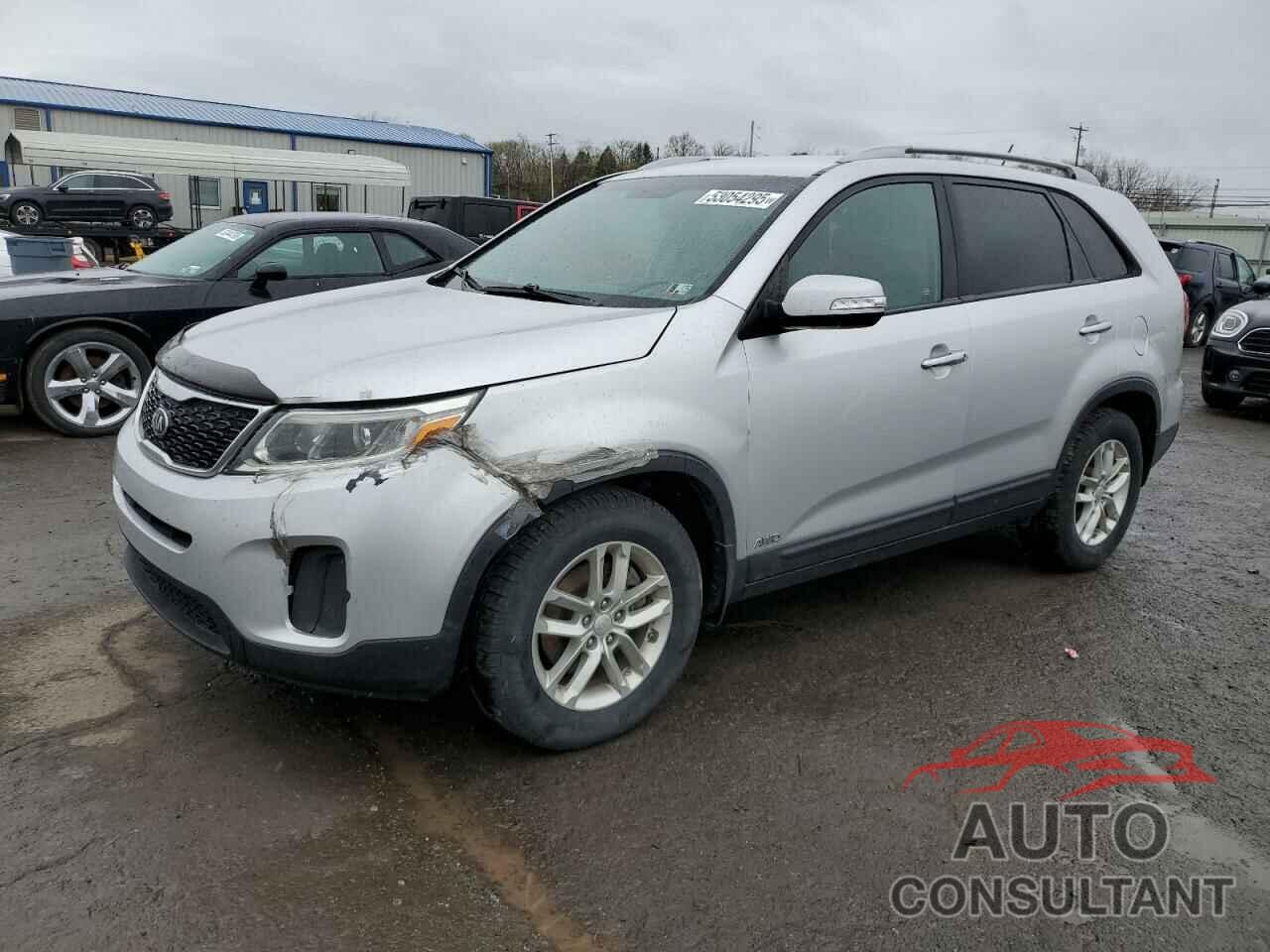 KIA SORENTO 2015 - 5XYKTDA79FG608153