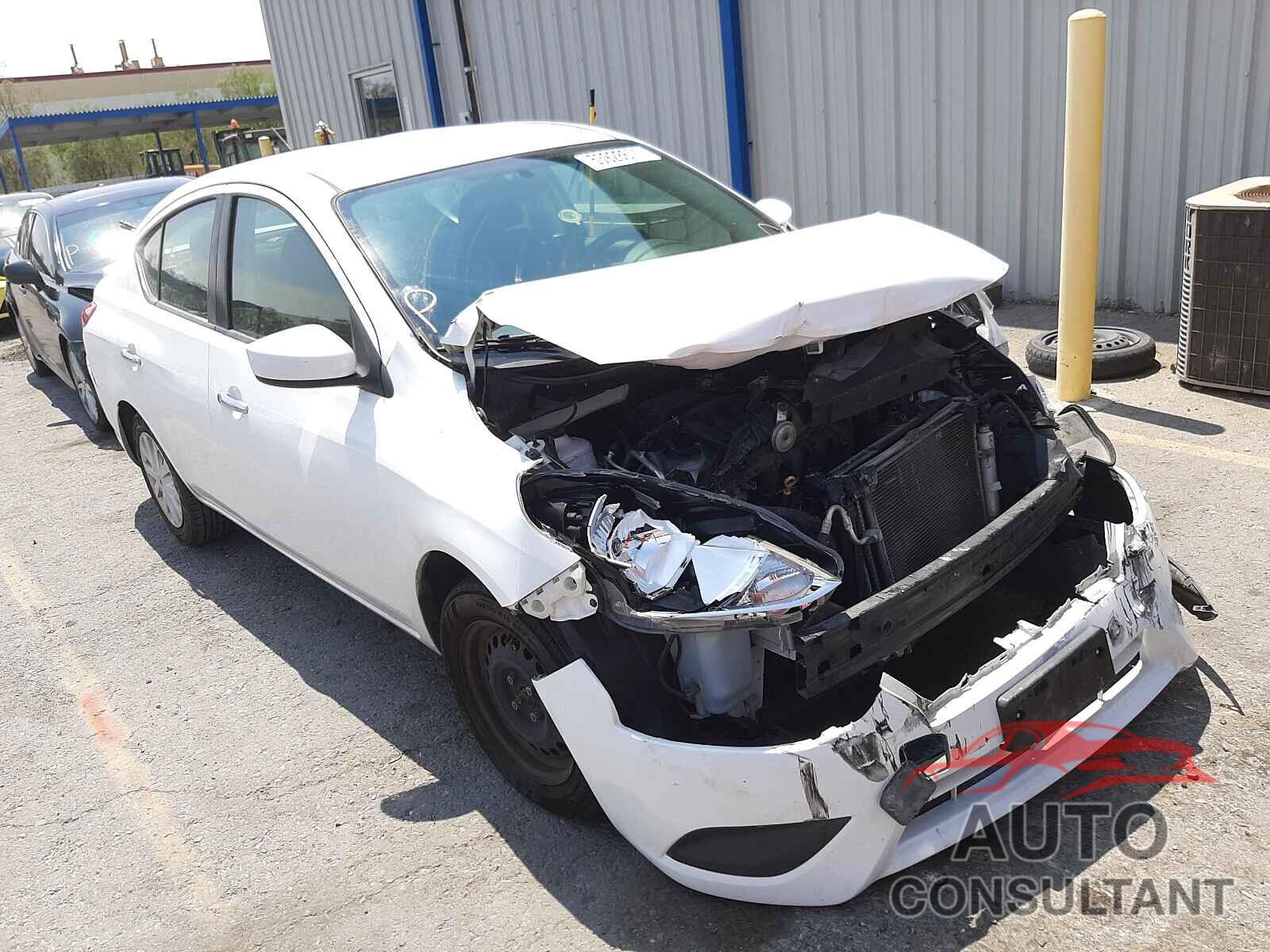 NISSAN VERSA 2017 - 3N1CN7AP0HK456736