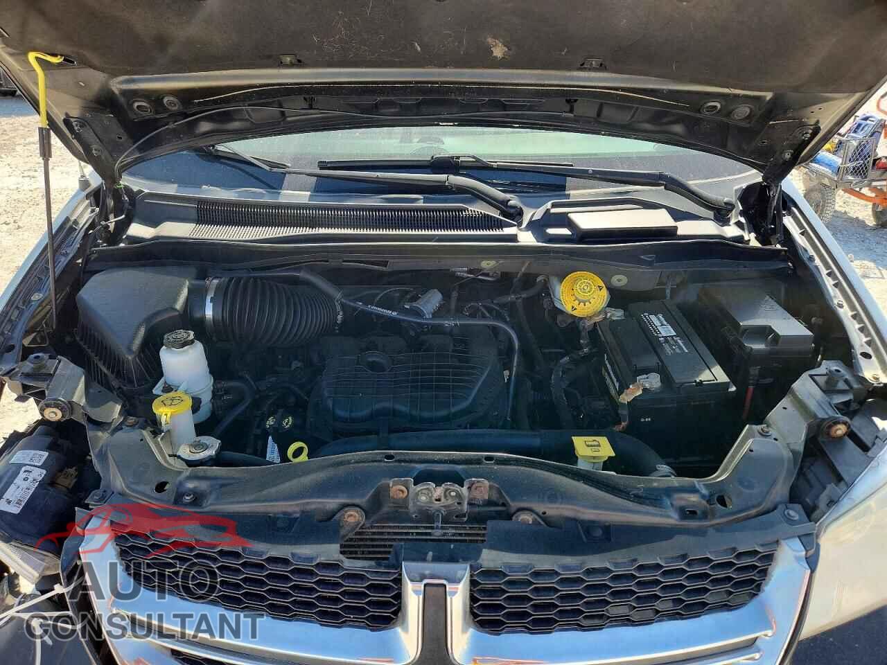 DODGE CARAVAN 2013 - 2C4RDGBG9DR740530