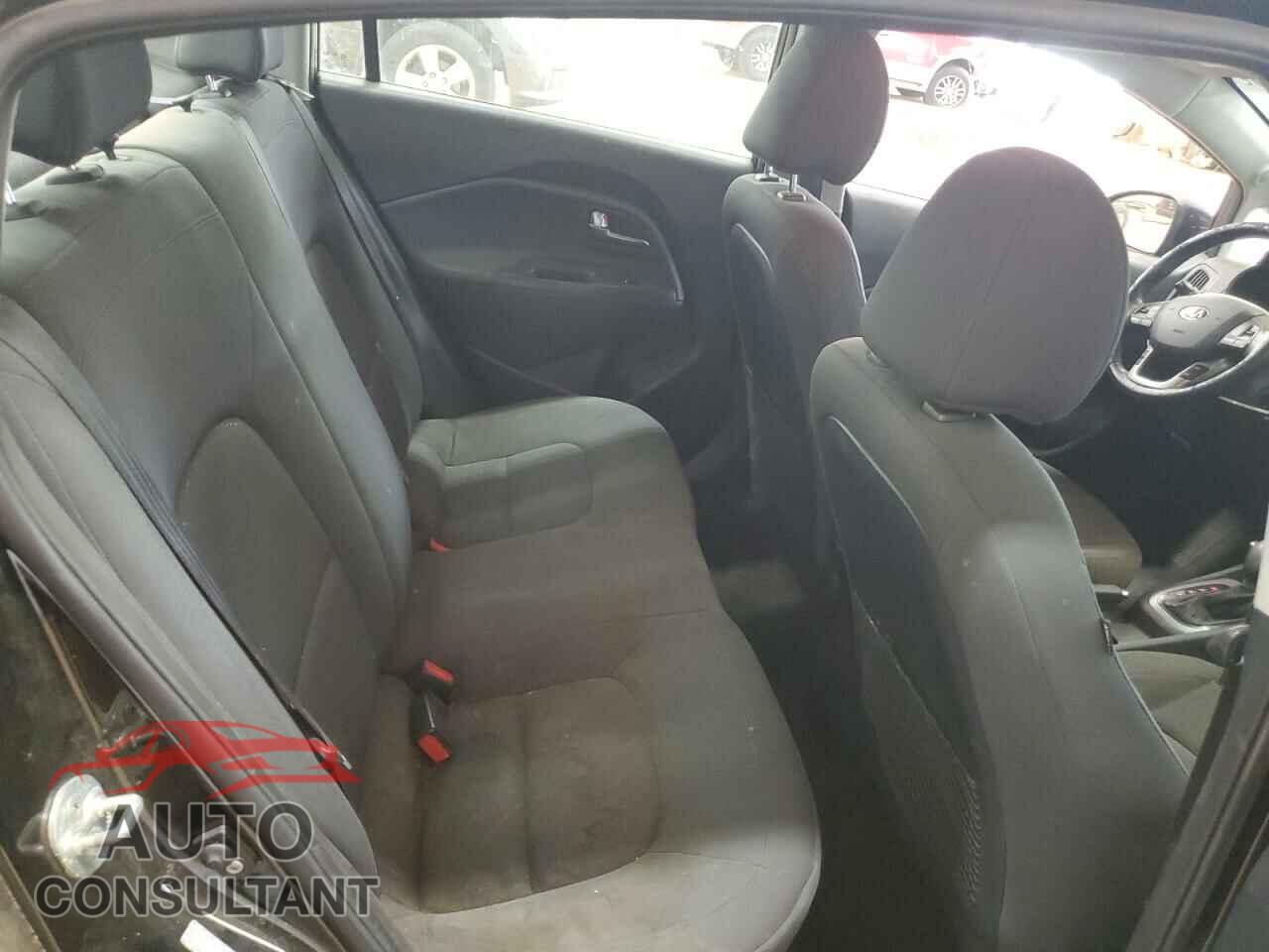 KIA RIO 2013 - KNADN4A32D6270141