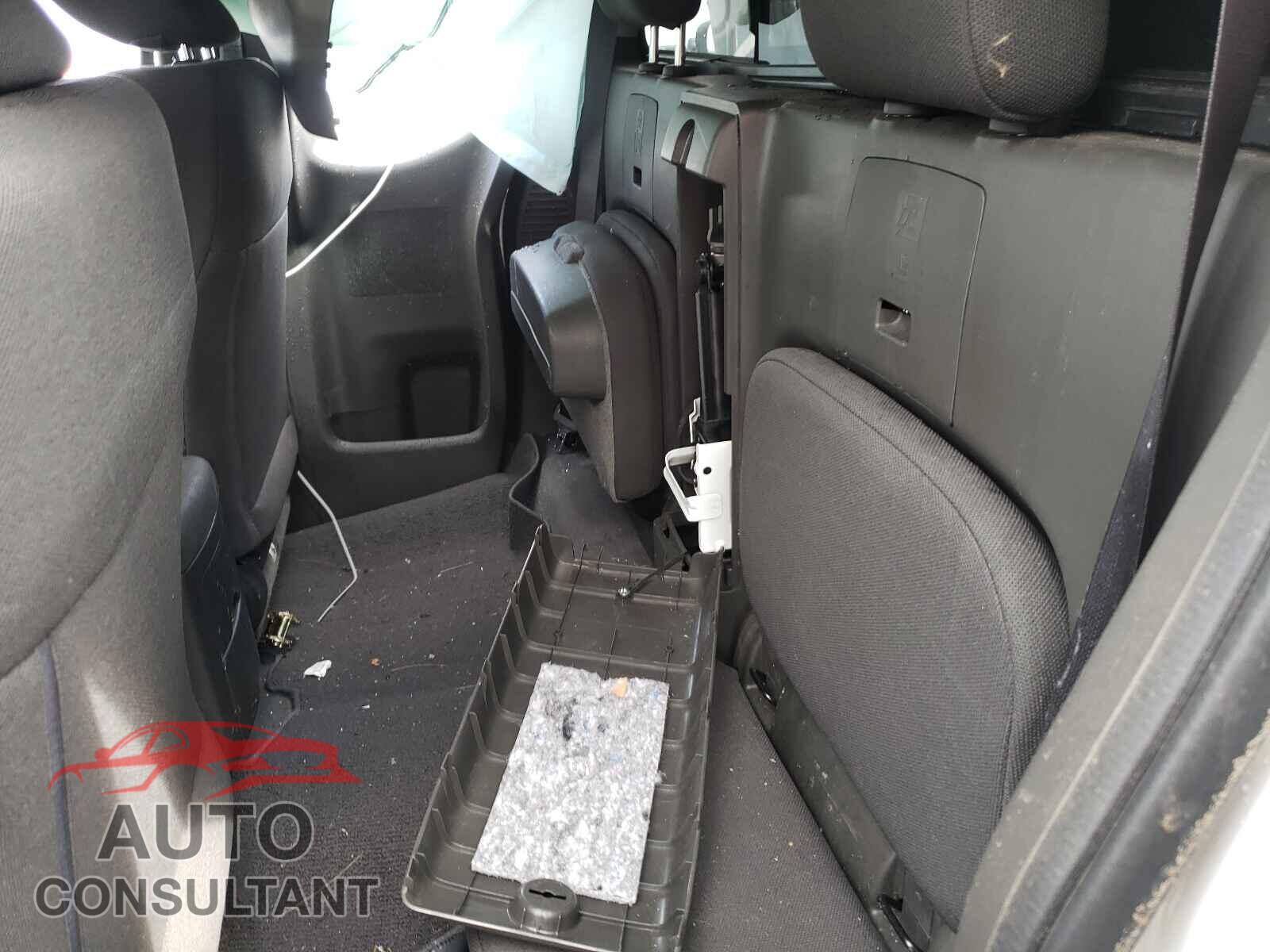 NISSAN FRONTIER 2019 - 1N6AD0CW0KN793473