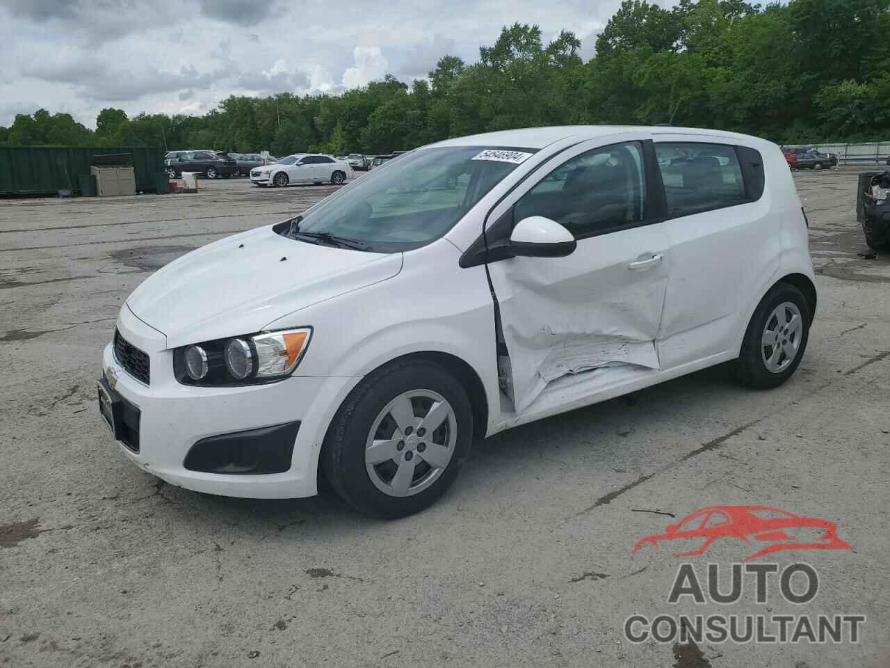 CHEVROLET SONIC 2016 - 1G1JA6SG4G4166452