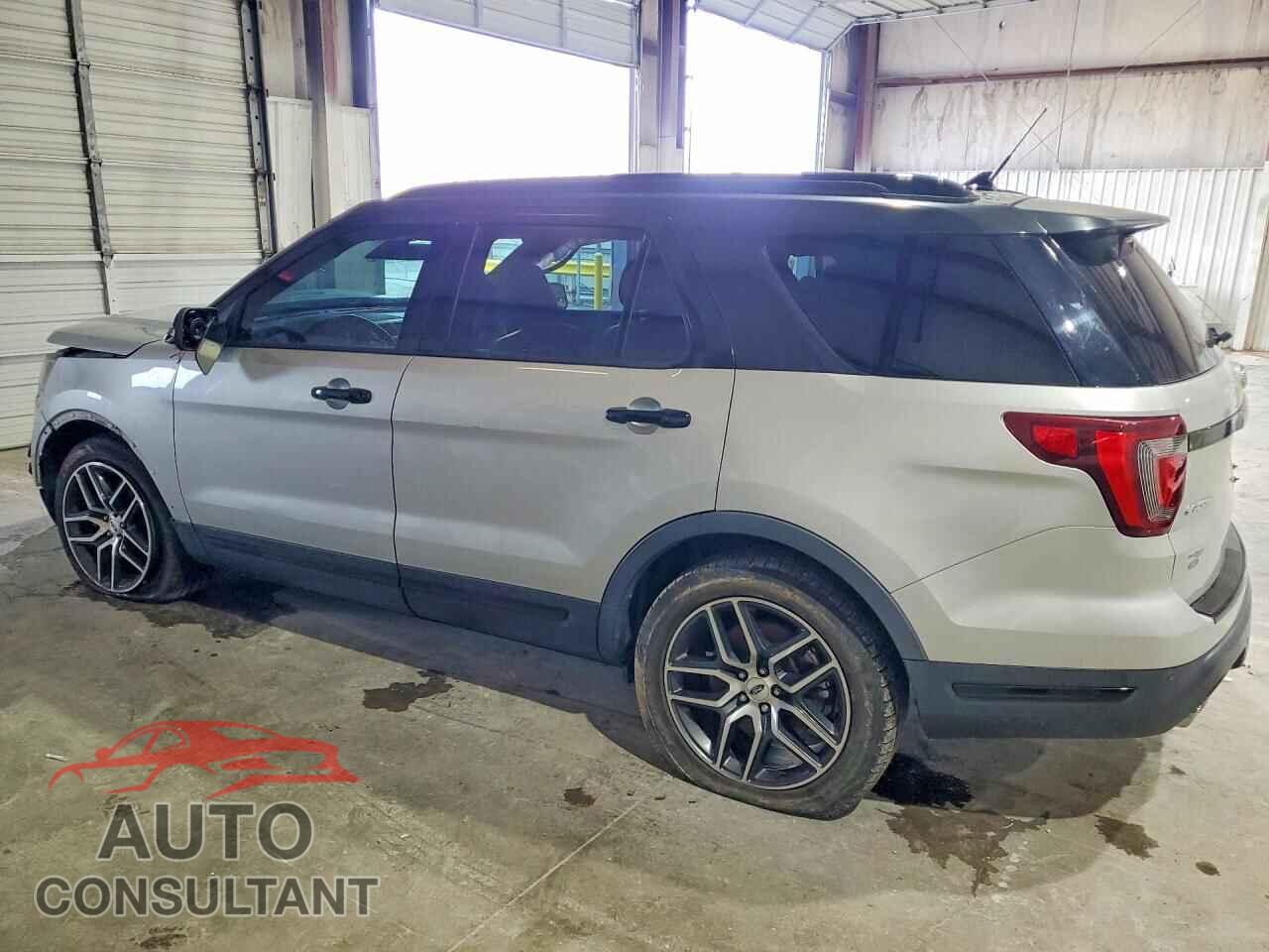 FORD EXPLORER 2018 - 1FM5K8GT1JGB07884